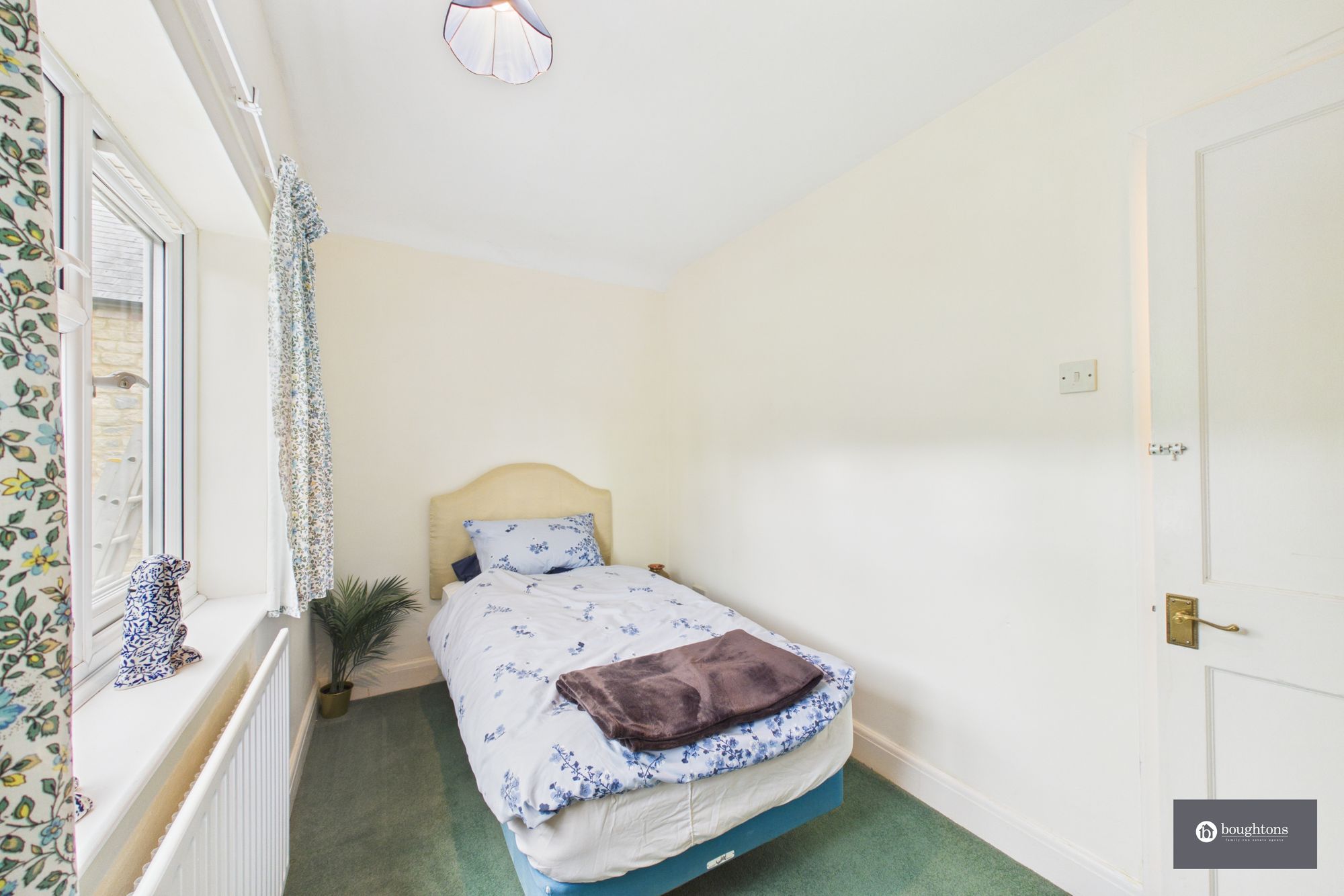 3 bed detached house for sale in Broad Street, Syresham, NN13  - Property Image 15
