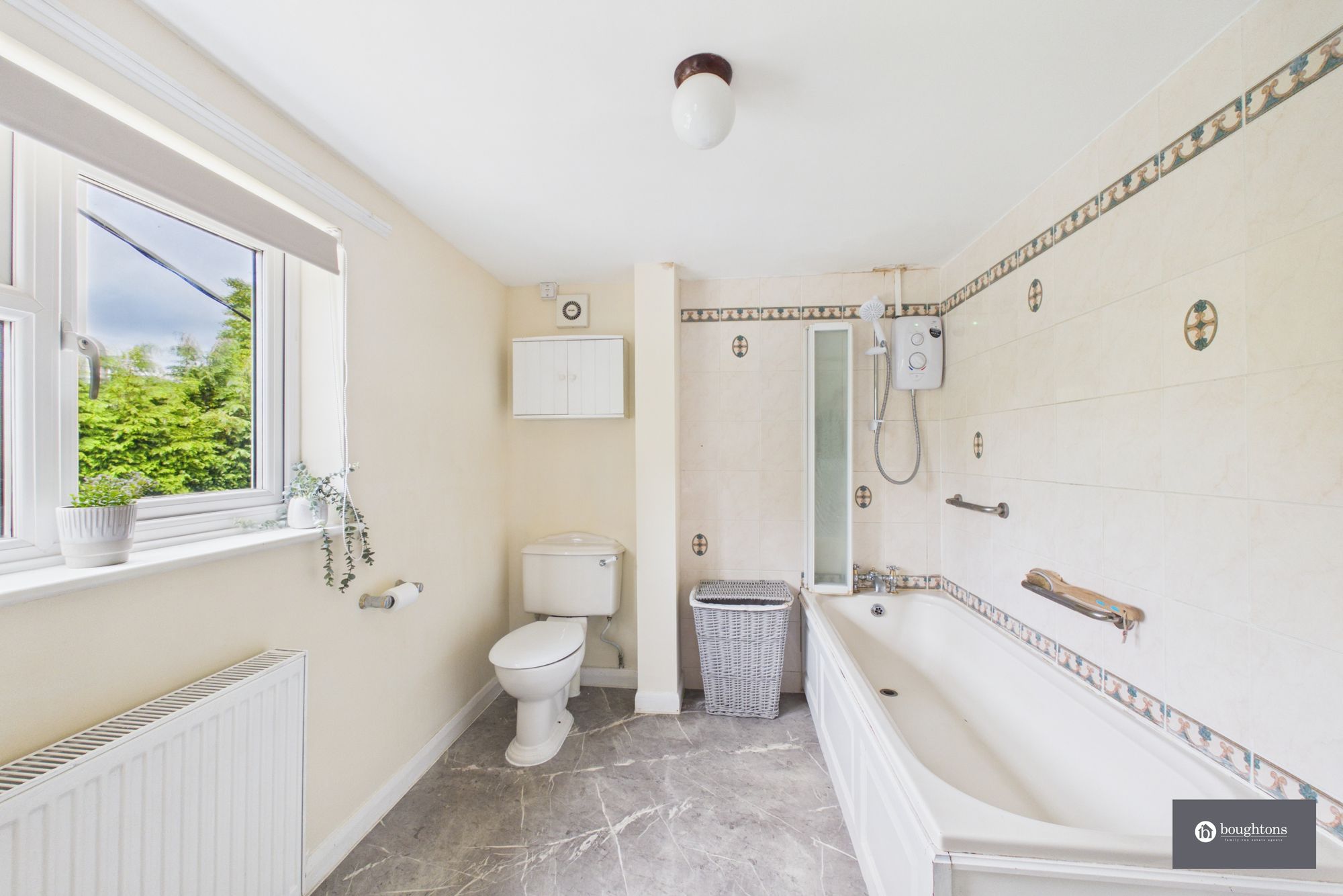 3 bed detached house for sale in Broad Street, Syresham, NN13  - Property Image 18