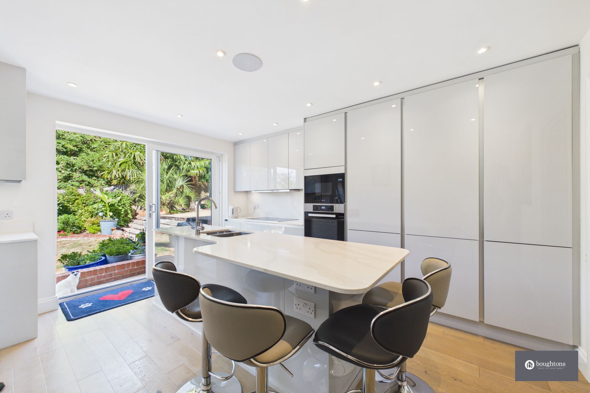4 bed detached house for sale in Western Avenue, Buckingham, MK18  - Property Image 5