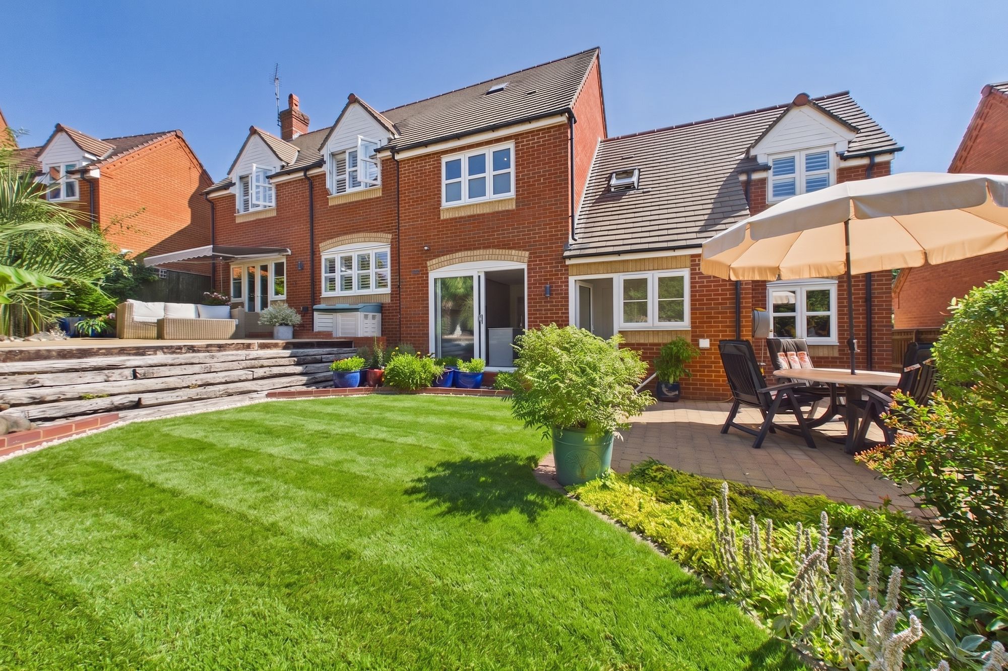 4 bed detached house for sale in Western Avenue, Buckingham, MK18  - Property Image 2