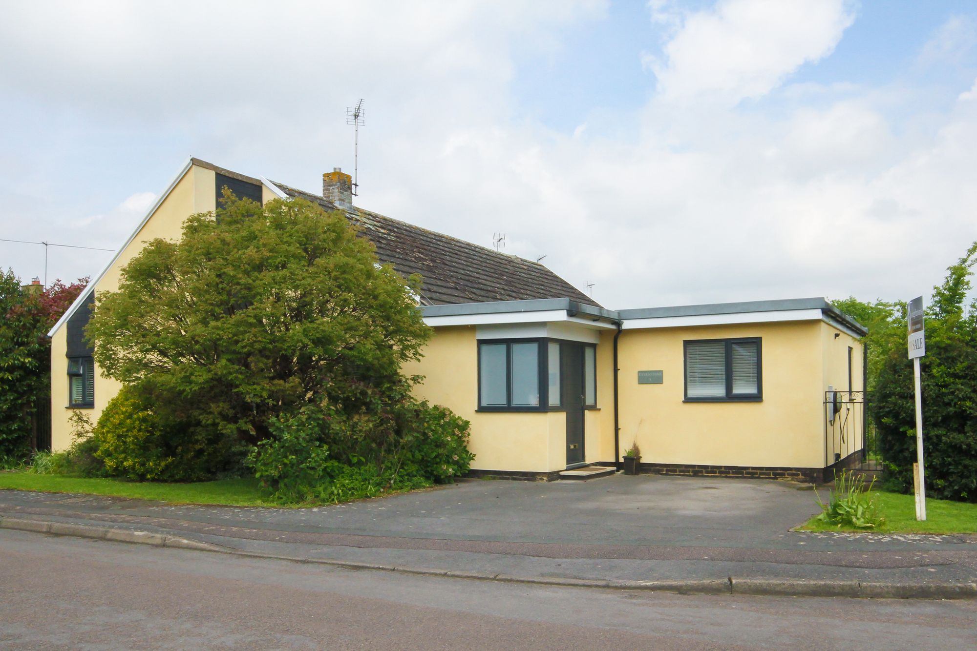 3 bed for sale in Rudgeway, Evenley, NN13  - Property Image 28