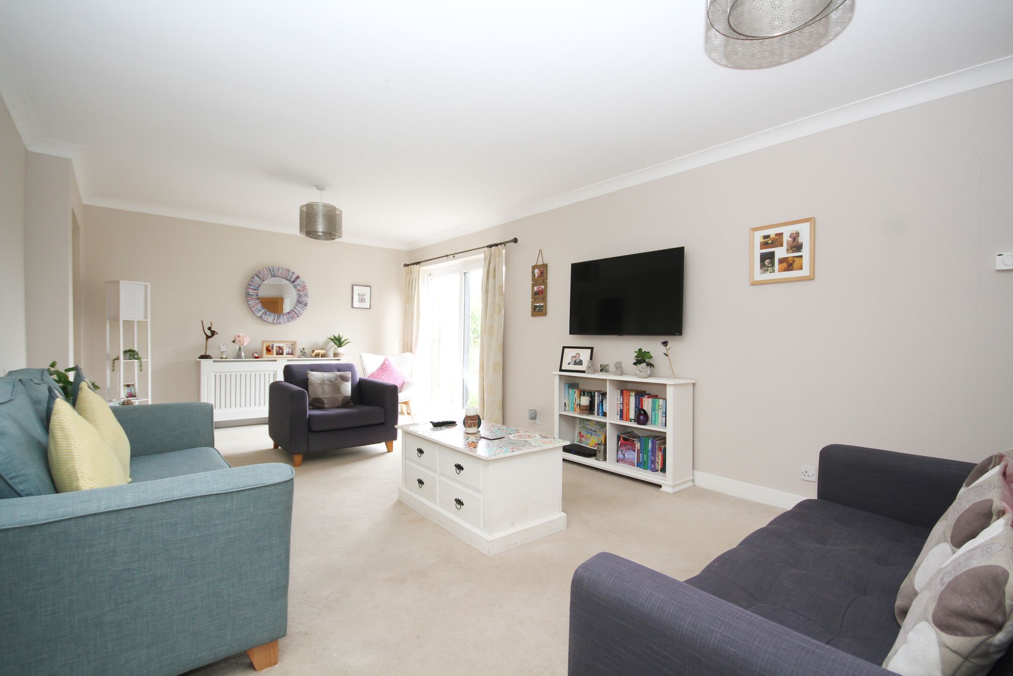 3 bed for sale in Rudgeway, Evenley, NN13  - Property Image 3