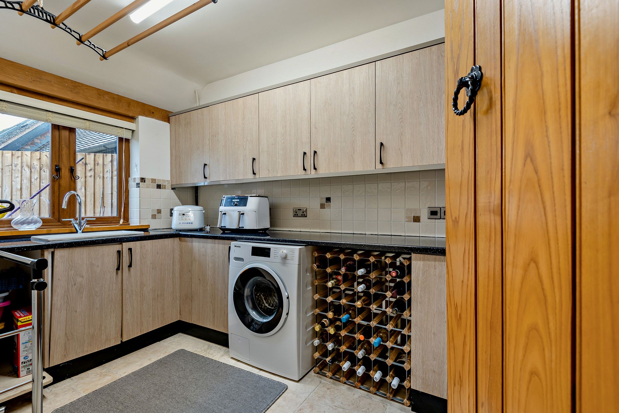 4 bed house for sale in 1 Laights Barn, Worcester Road, DY10 14