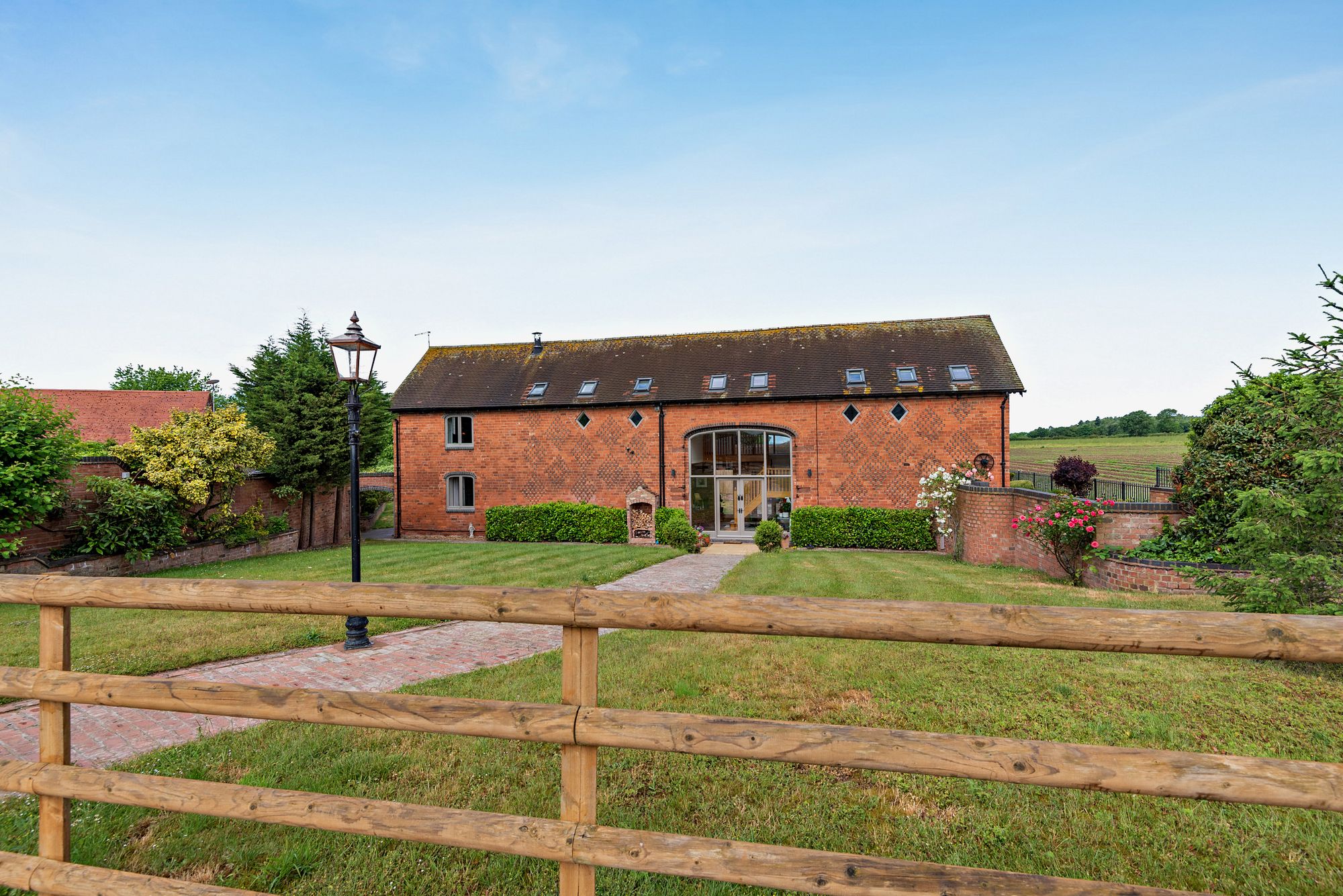 4 bed house for sale in 1 Laights Barn, Worcester Road, DY10  - Property Image 6