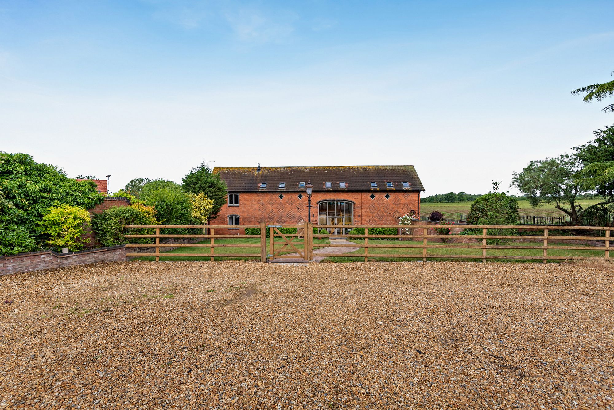 4 bed house for sale in 1 Laights Barn, Worcester Road, DY10 26