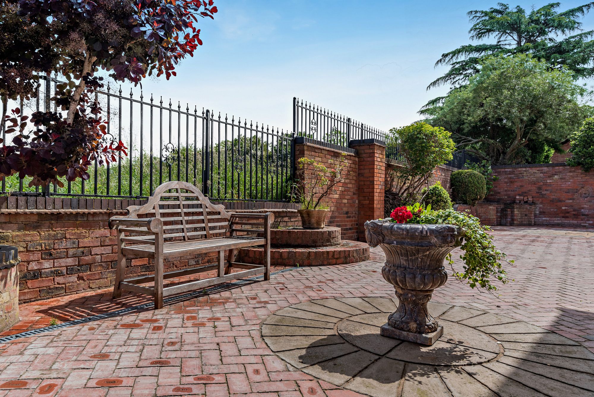4 bed house for sale in 1 Laights Barn, Worcester Road, DY10 21