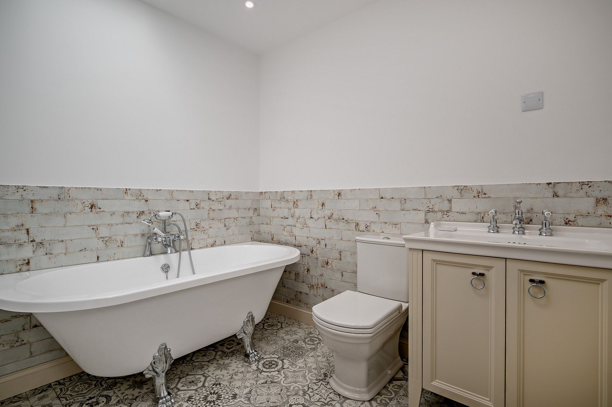 4 bed detached house for sale in Bransford, Worcester, WR6  - Property Image 30