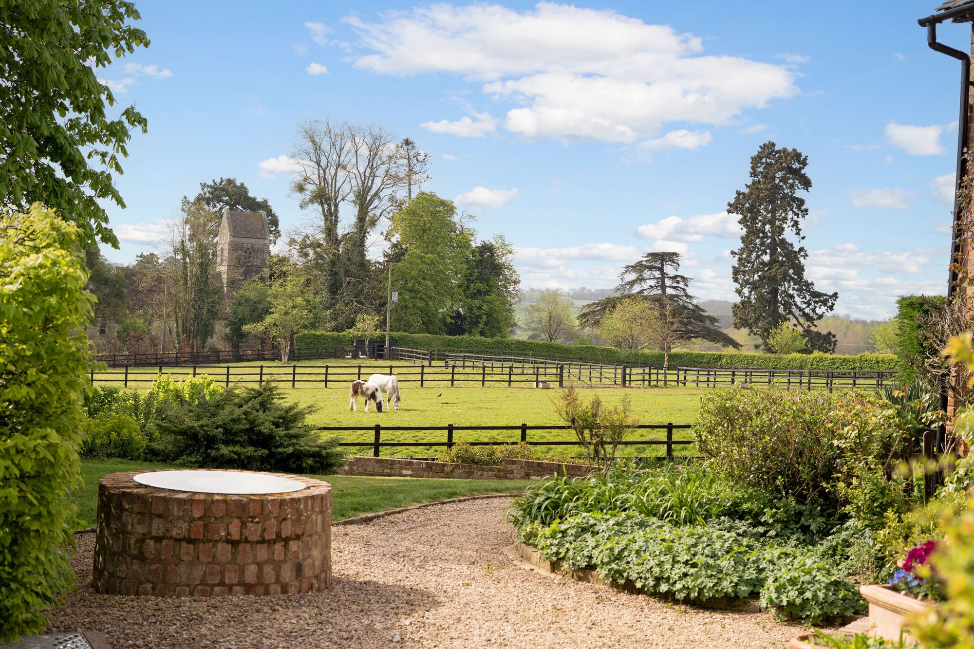 4 bed detached house for sale in Queenhill, Upton-on-Severn, Worcester, Worcestershire, WR8  - Property Image 3