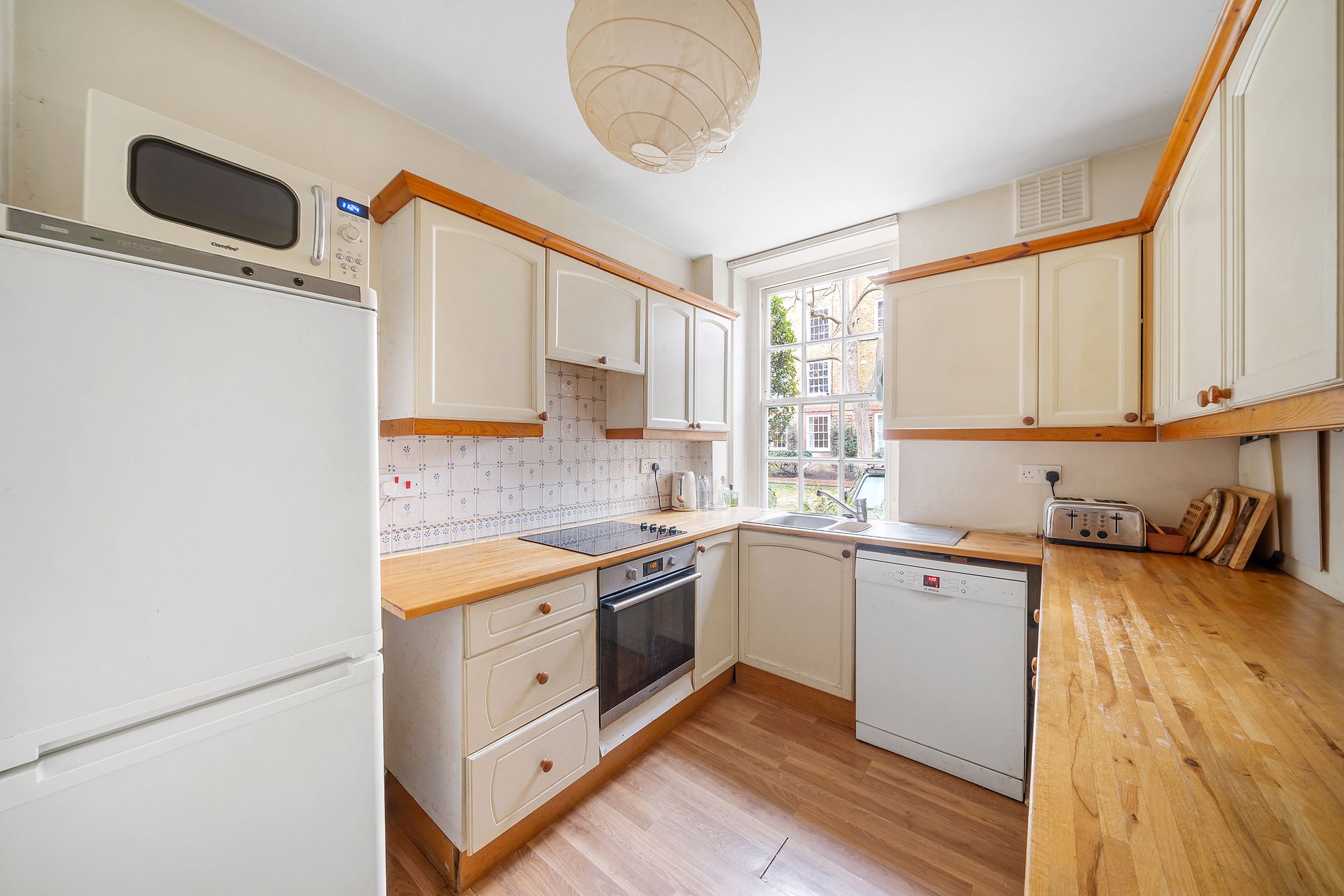 2 bed flat for sale in Vicarage Crescent, Winfield House Vicarage Crescent, SW11 9