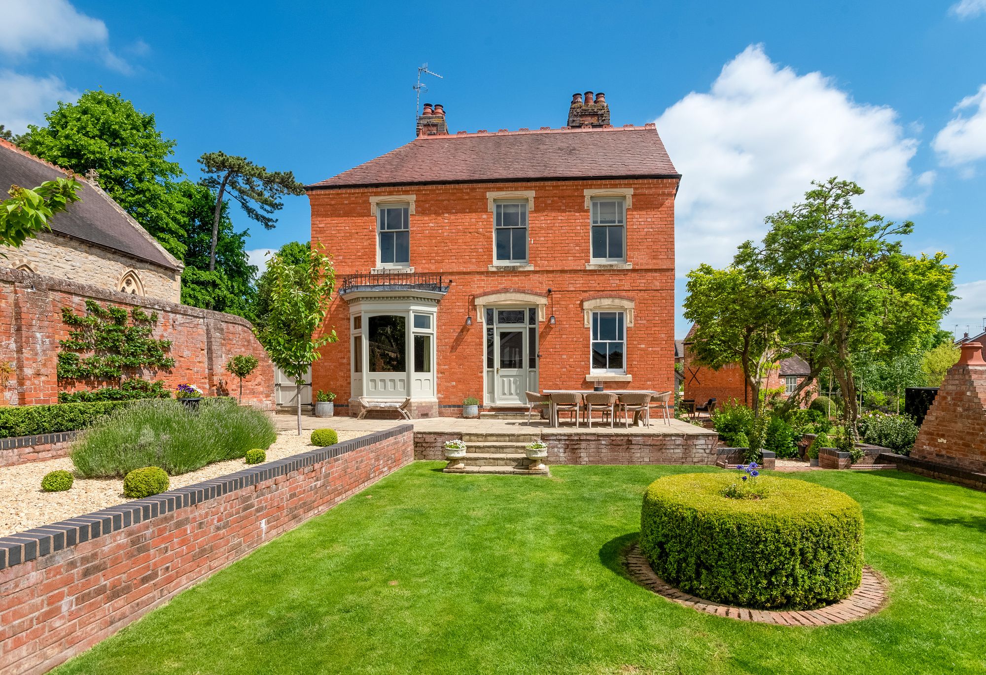 5 bed detached house for sale in Brook Lane, Charlton, WR10  - Property Image 20