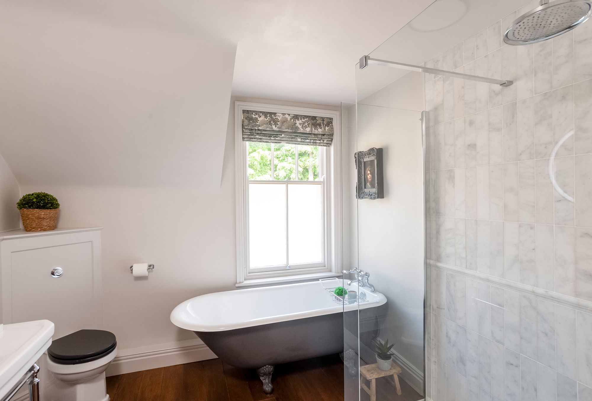 5 bed detached house for sale in Brook Lane, Charlton, WR10 17