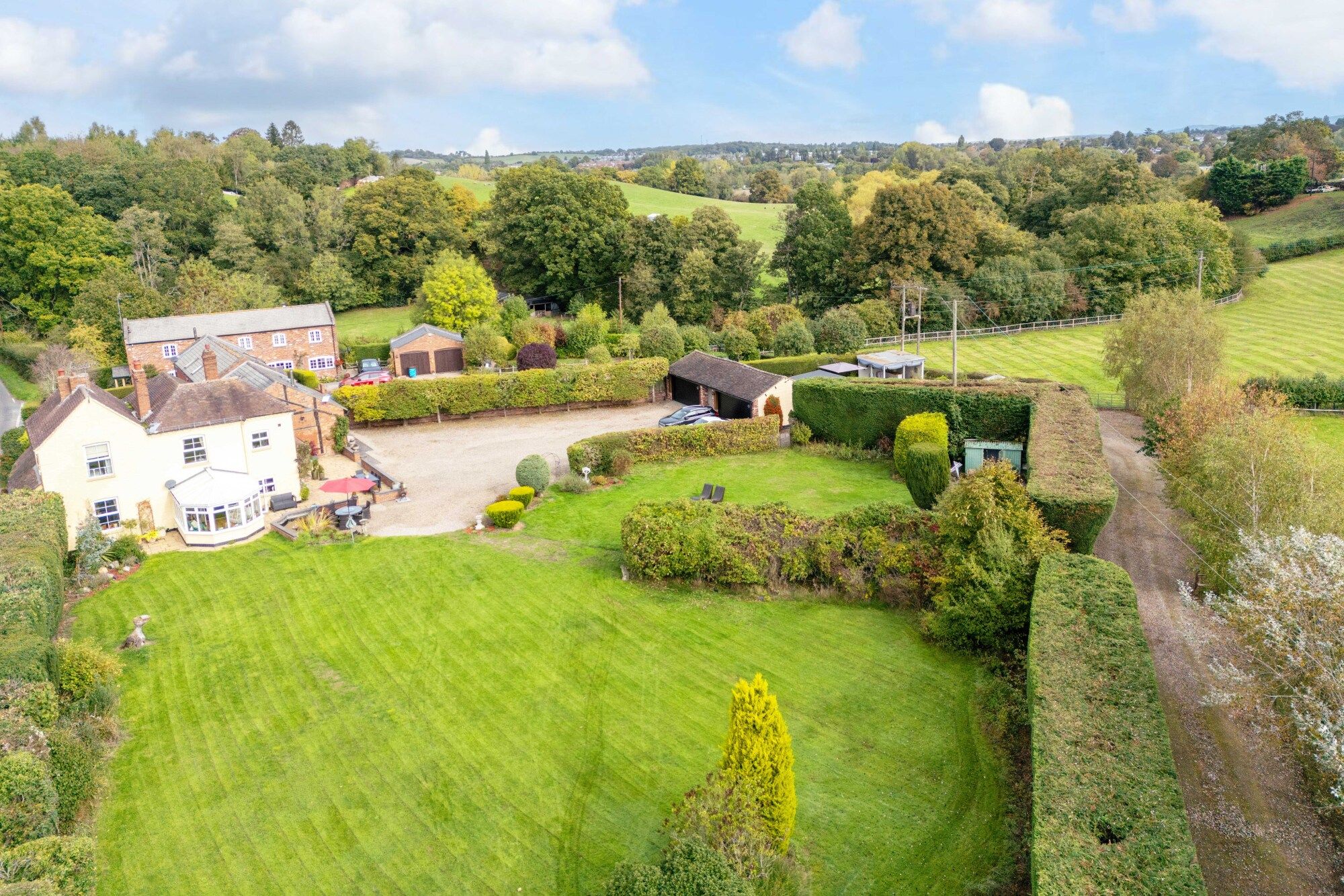 6 bed detached house for sale in Ribbesford Road, Areley Kings, DY13 31