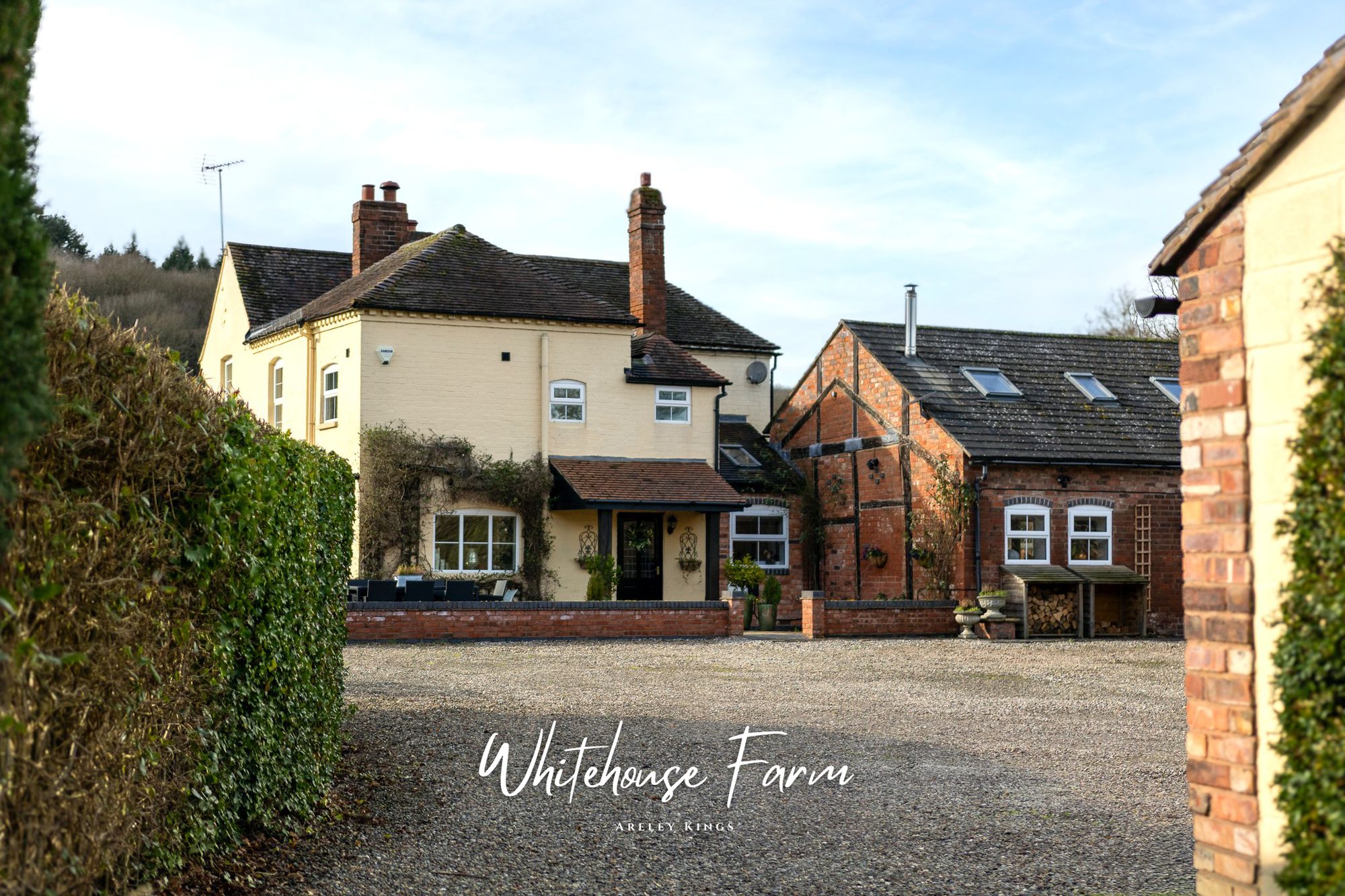 6 bed detached house for sale in Ribbesford Road, Areley Kings, DY13 - Property Image 1