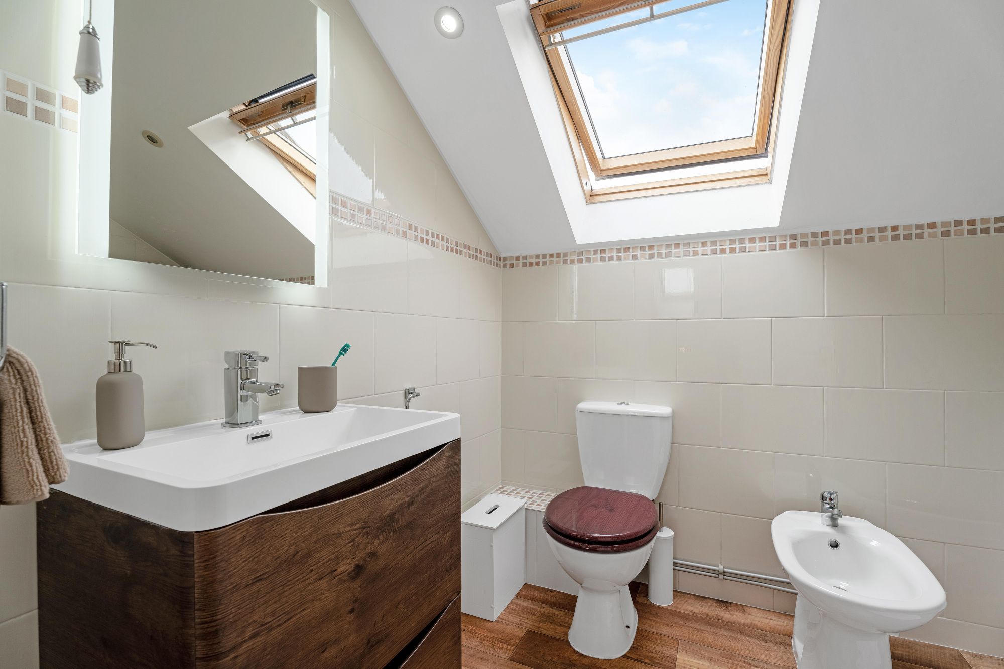 6 bed detached house for sale in Ribbesford Road, Areley Kings, DY13  - Property Image 29