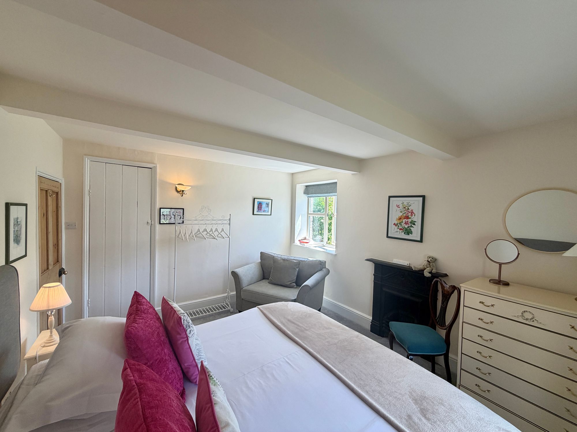 3 bed semi-detached cottage for sale in Mawley Road, Quenington, GL7  - Property Image 11