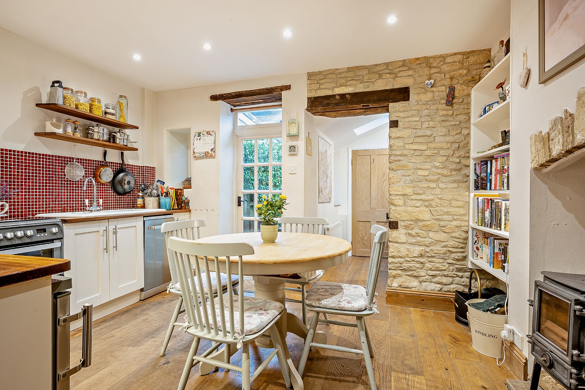 3 bed mid-terraced house for sale in 5 Park Street, Charlbury, OX7 2