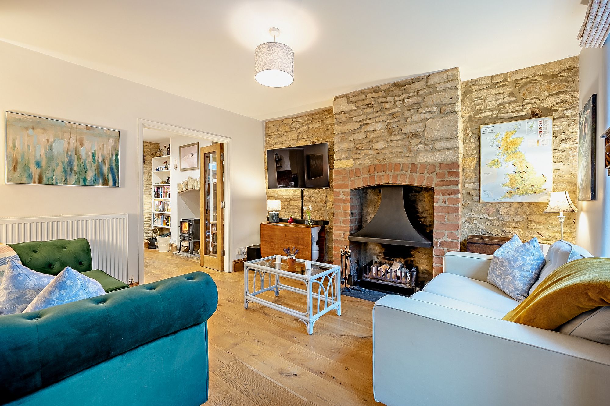 3 bed mid-terraced house for sale in 5 Park Street, Charlbury, OX7 4
