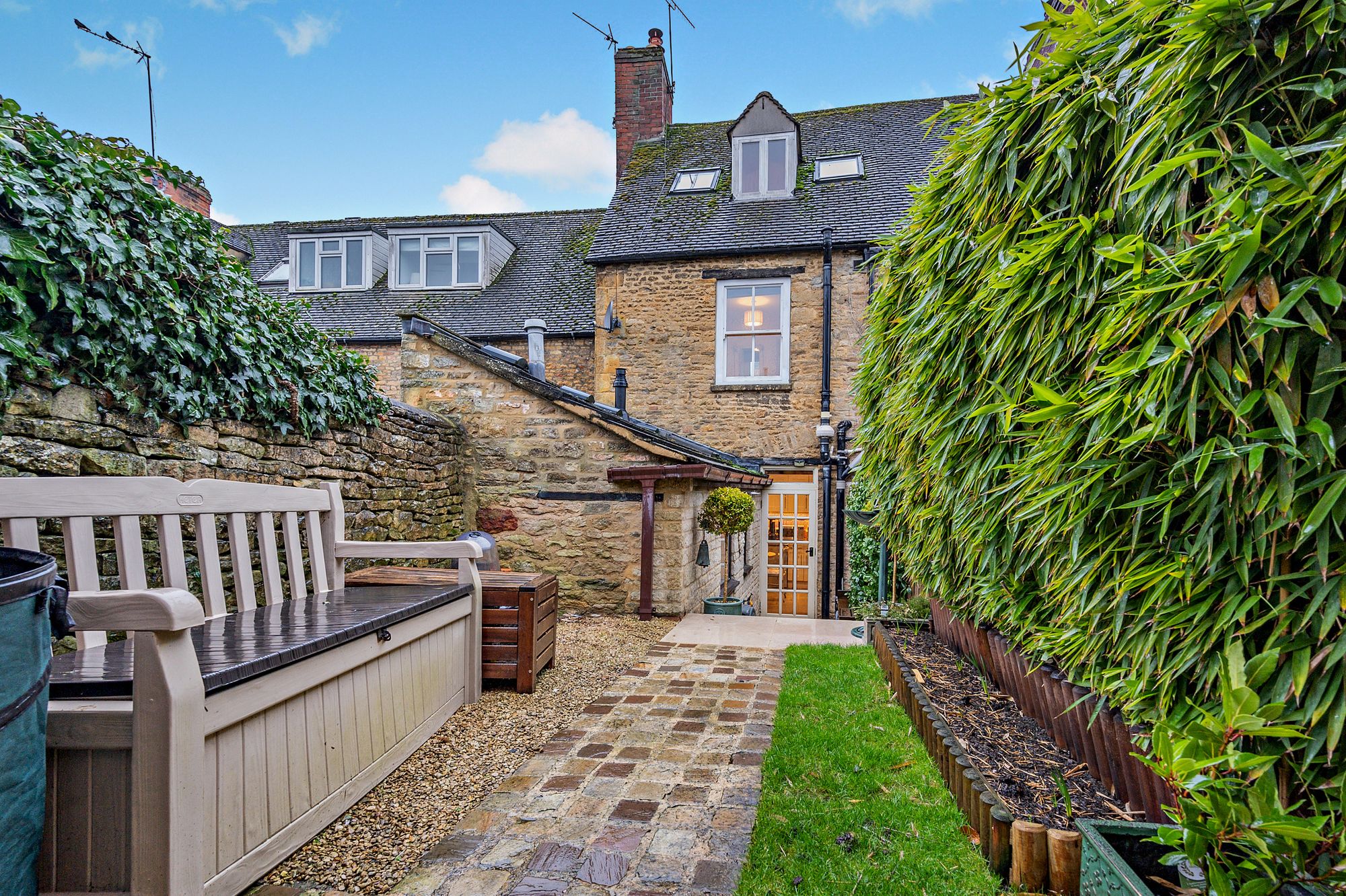 3 bed mid-terraced house for sale in 5 Park Street, Charlbury, OX7  - Property Image 16