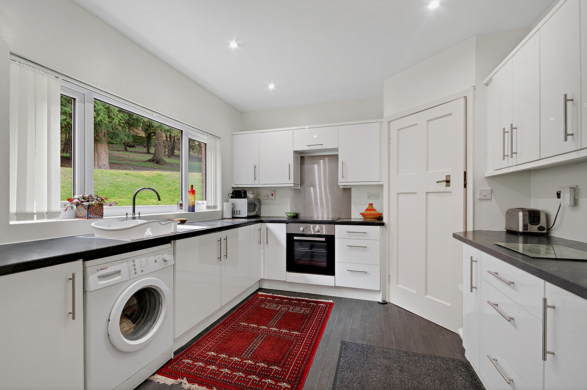 4 bed detached house for sale in Chase Road, Upper Colwall, WR13  - Property Image 4