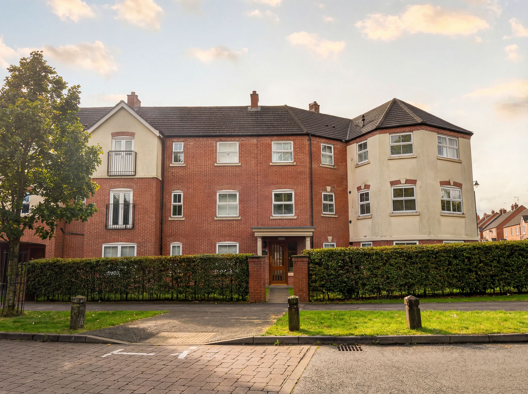 2 bed apartment for sale in Brandwood Crescent, Birmingham, B30