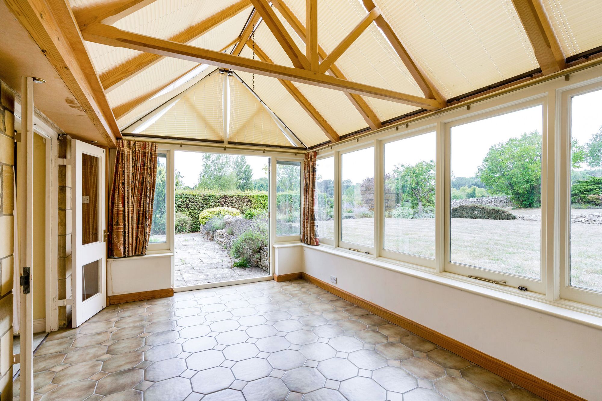 6 bed detached house for sale in Main Street, Coln St. Aldwyns, GL7  - Property Image 14