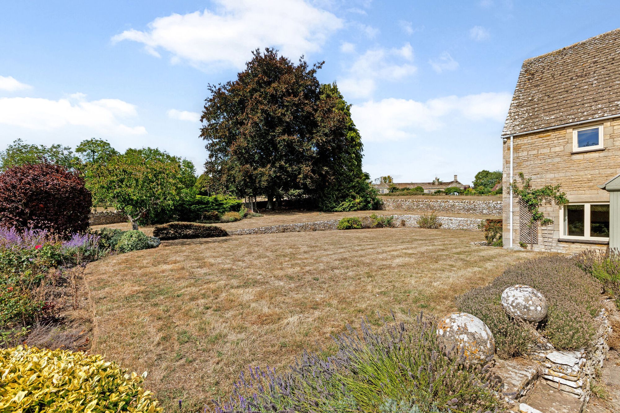 6 bed detached house for sale in Main Street, Coln St. Aldwyns, GL7  - Property Image 16