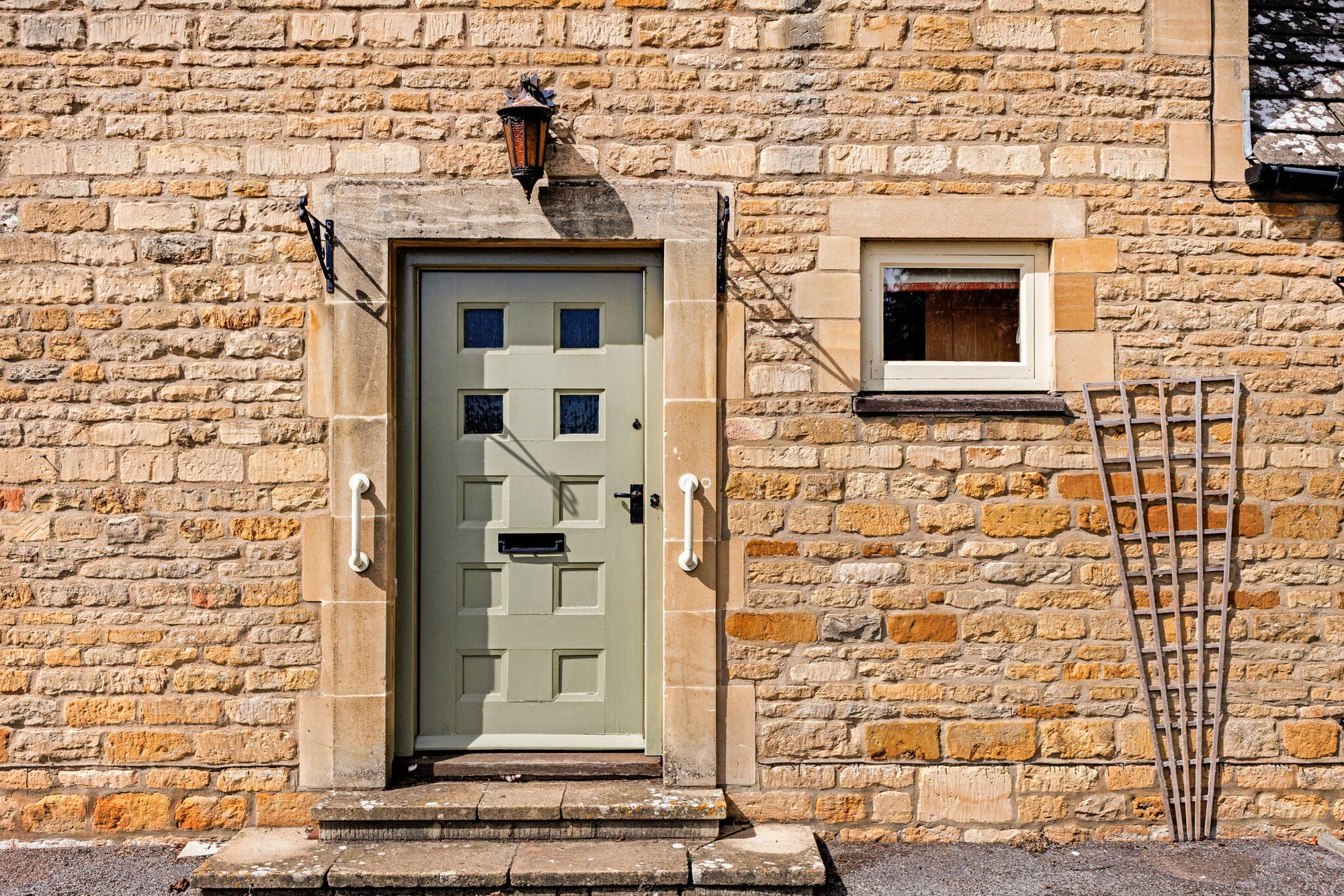 6 bed detached house for sale in Main Street, Coln St. Aldwyns, GL7  - Property Image 5