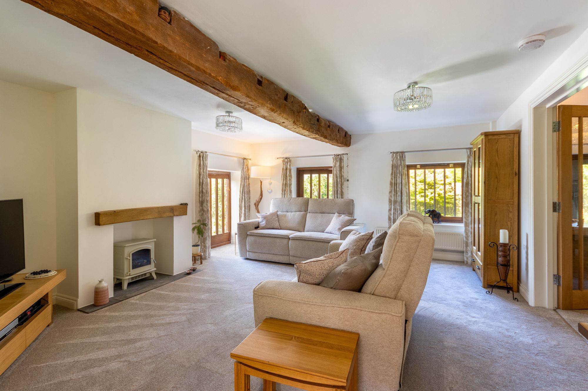 4 bed barn conversion for sale in Stanford Bridge, Worcester, WR6 5