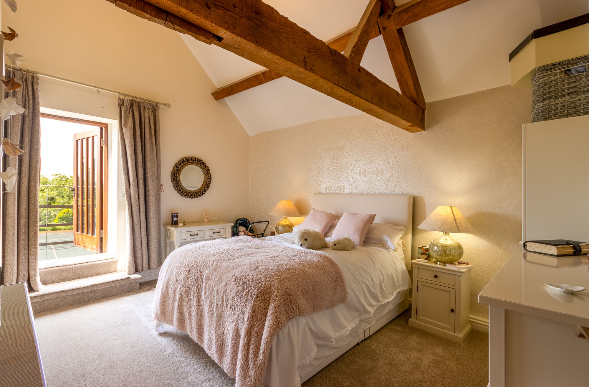 4 bed barn conversion for sale in Stanford Bridge, Worcester, WR6  - Property Image 12