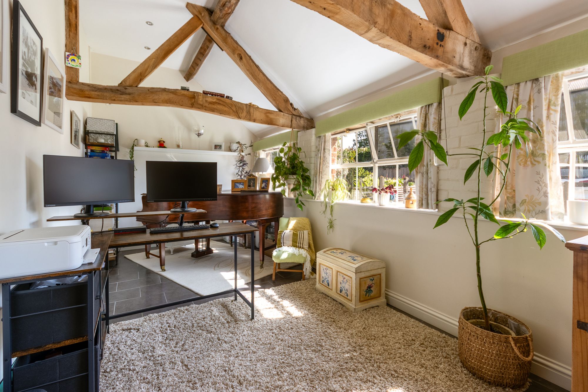 4 bed barn conversion for sale in Stanford Bridge, Worcester, WR6  - Property Image 7