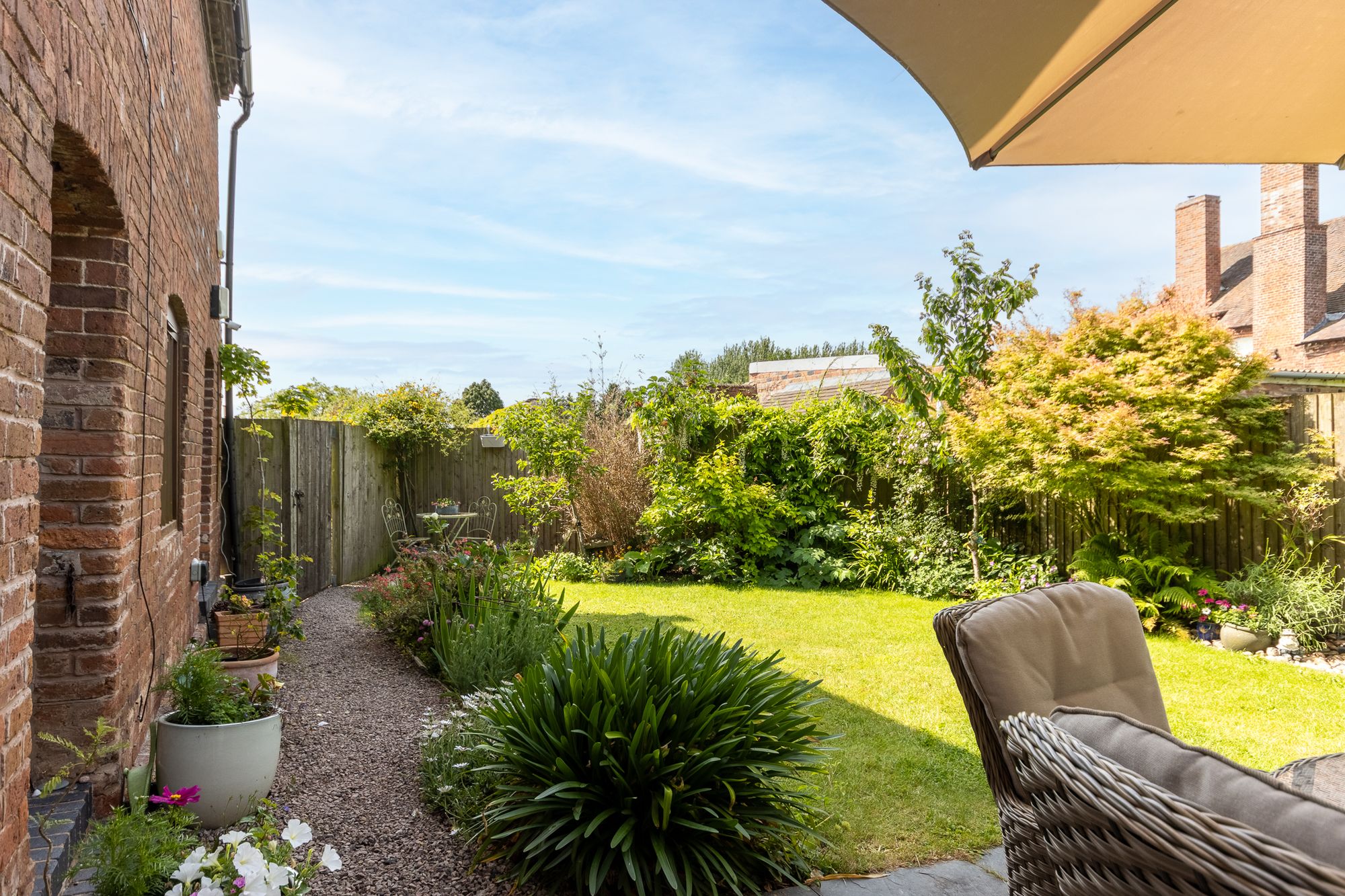 4 bed barn conversion for sale in Stanford Bridge, Worcester, WR6 13