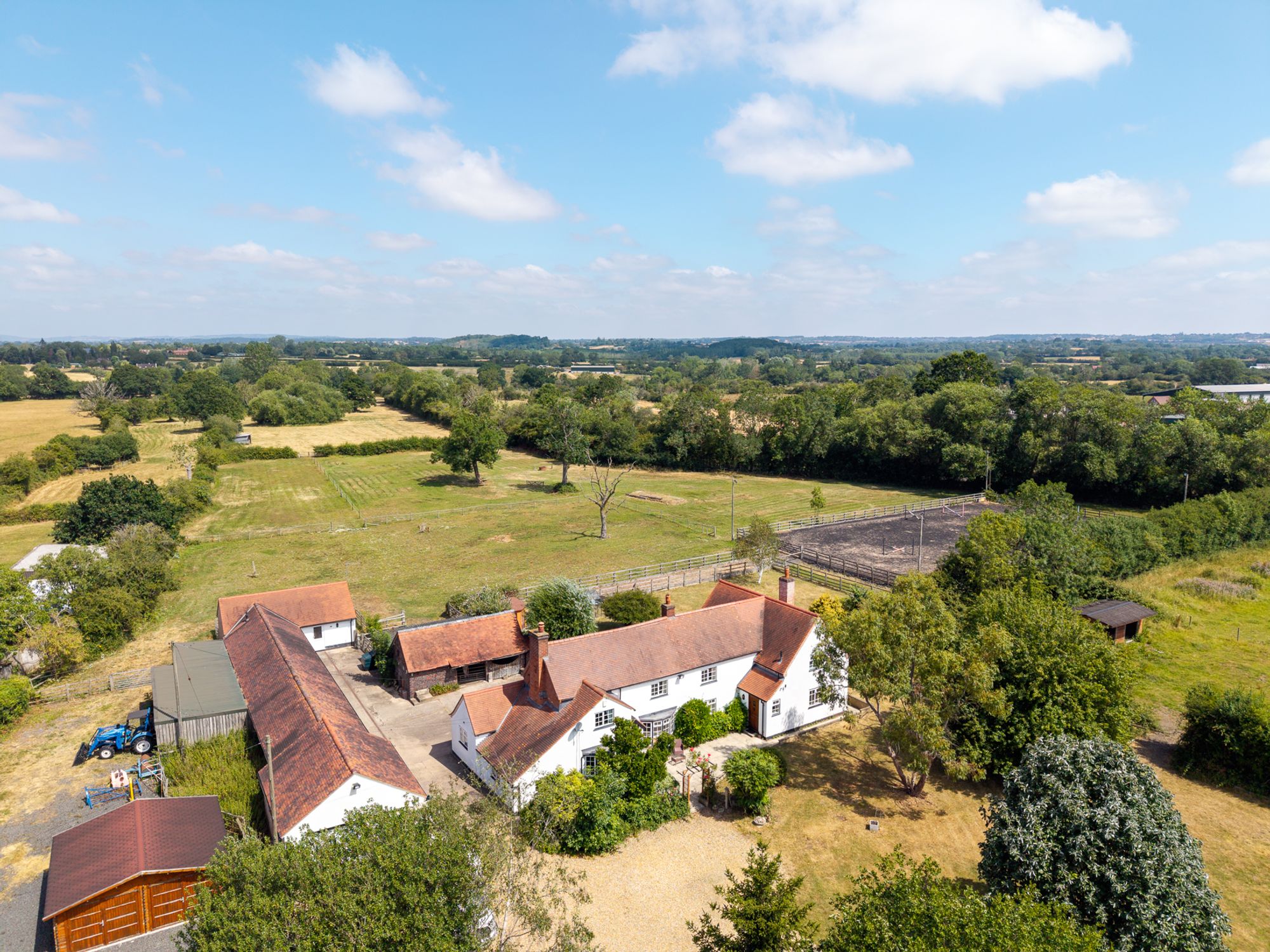 4 bed detached house for sale in Stock Green, Redditch, B96  - Property Image 5