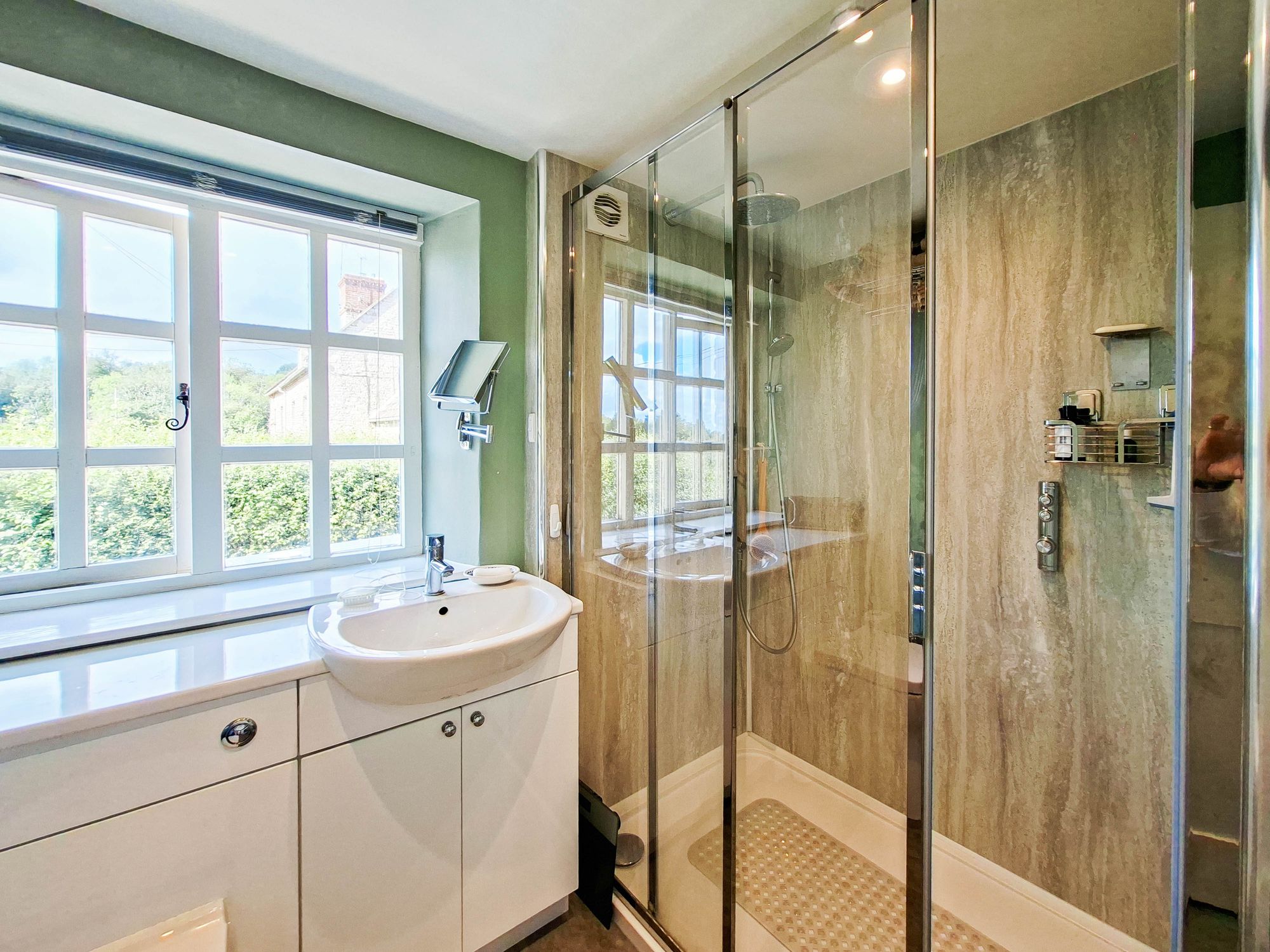 4 bed semi-detached cottage for sale in Coln St. Aldwyns, Cirencester, GL7  - Property Image 9