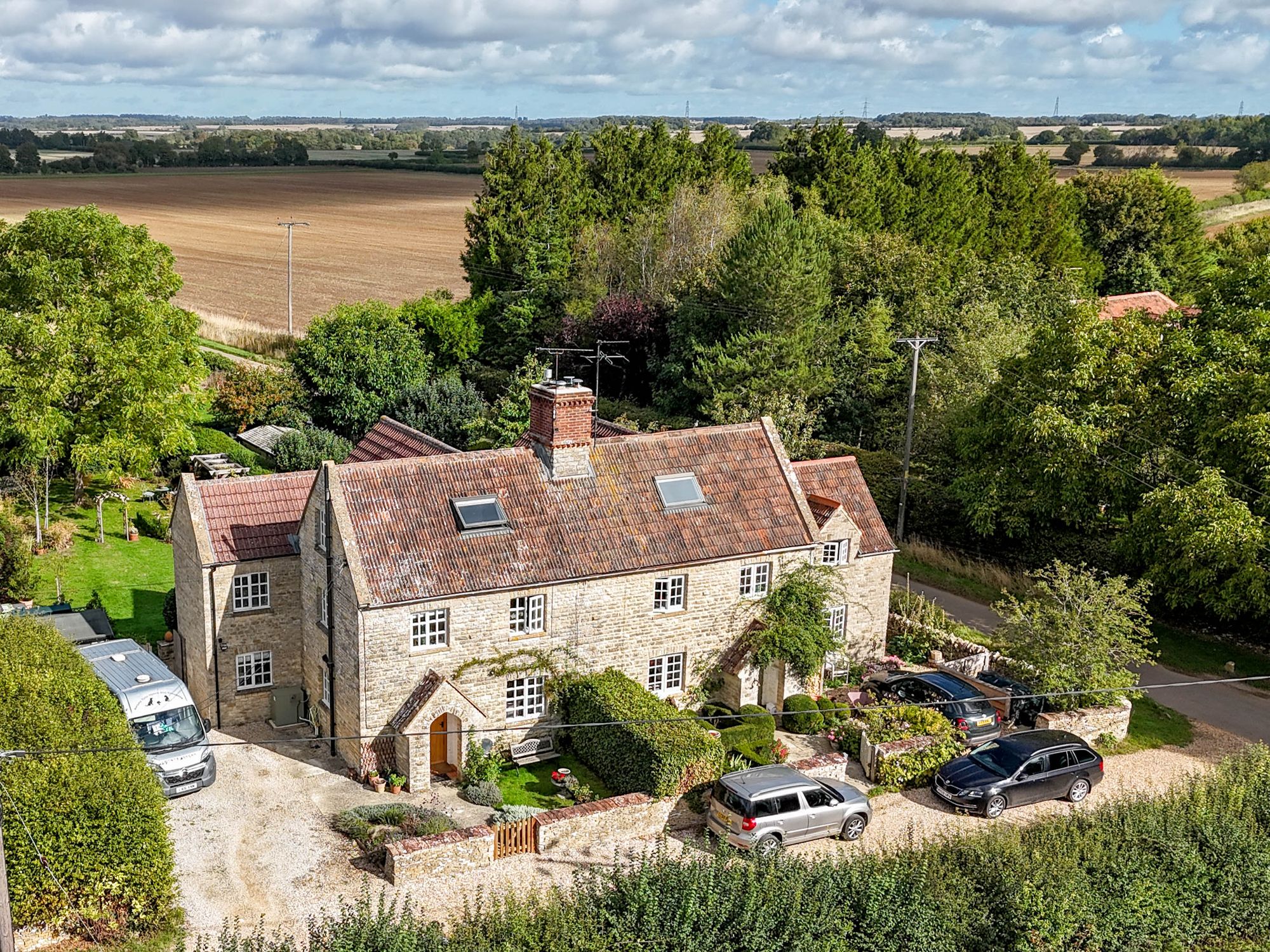4 bed semi-detached cottage for sale in Coln St. Aldwyns, Cirencester, GL7  - Property Image 22