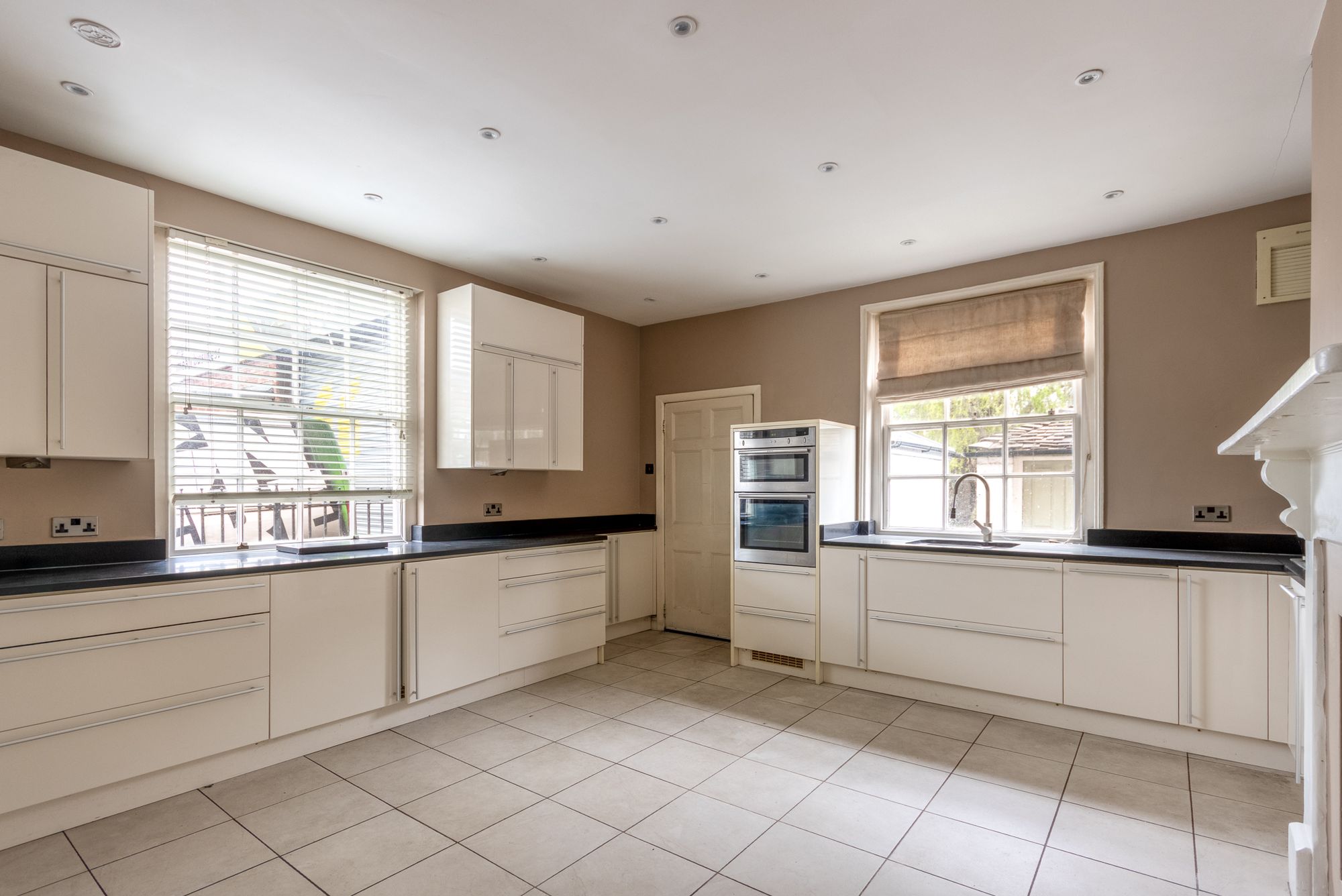 4 bed semi-detached house for sale in Loves Grove, Worcester, WR1 4