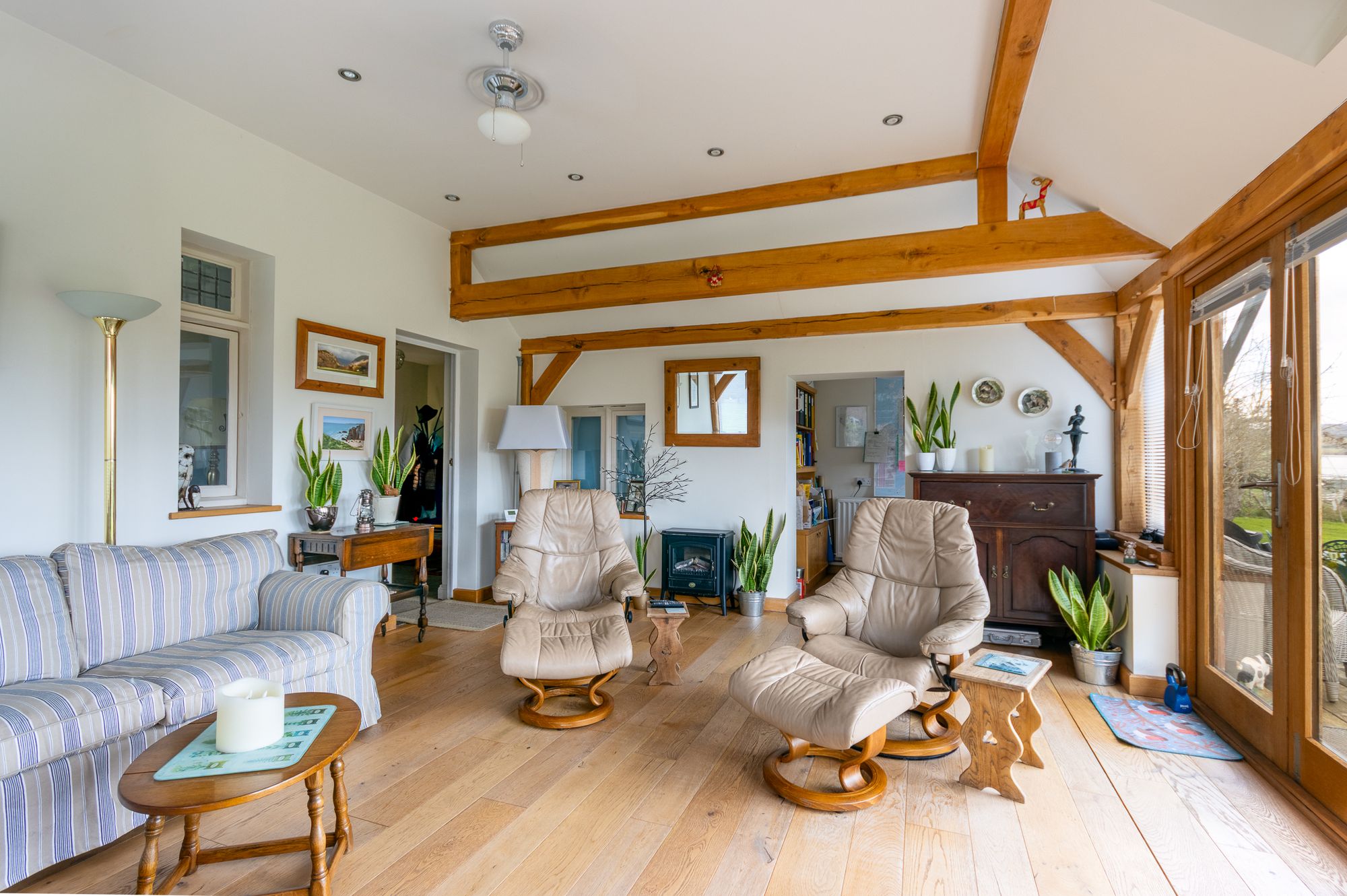 4 bed detached house for sale in Stanford Bridge, Worcester, WR6 3