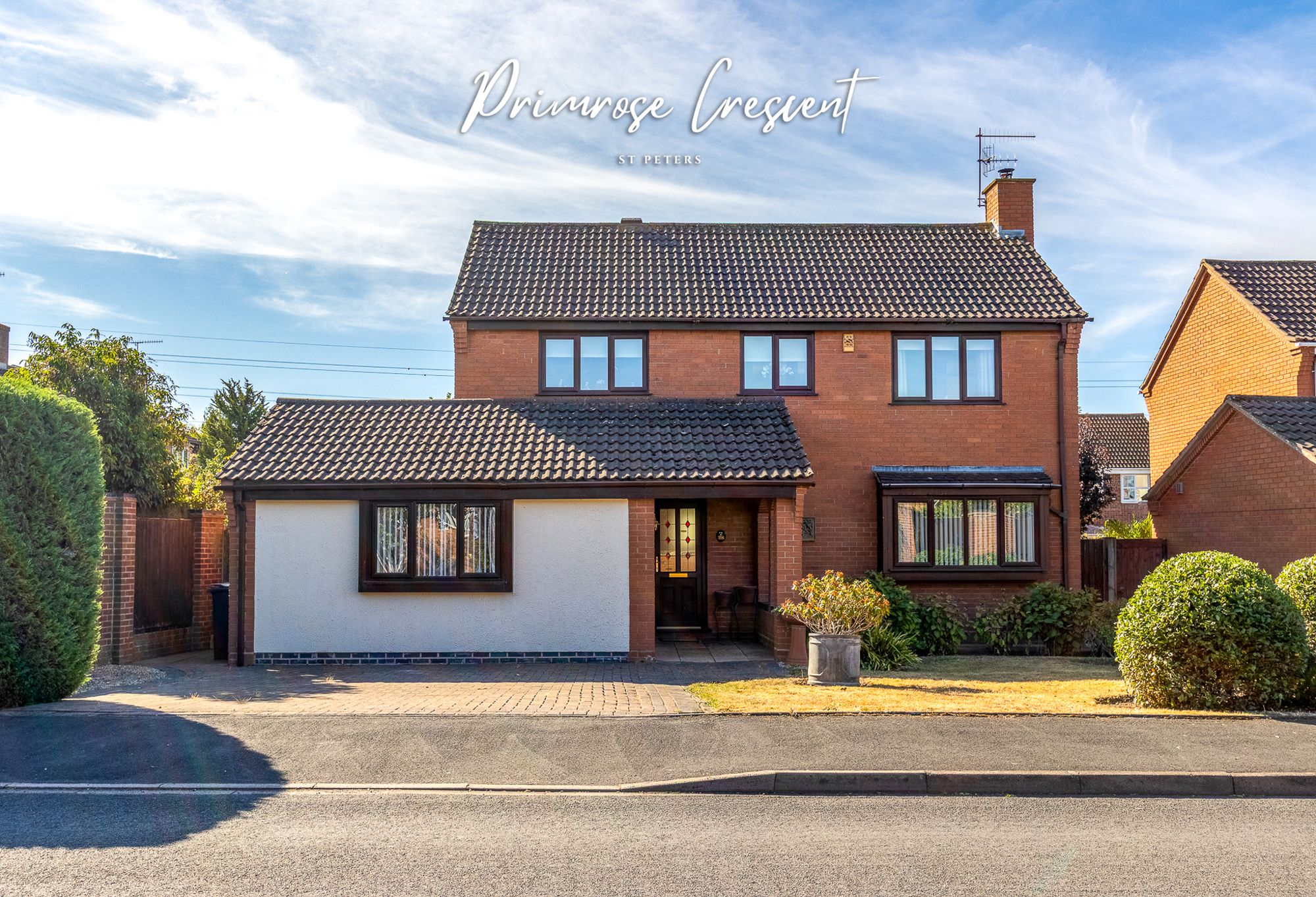 5 bed detached house for sale in Primrose Crescent, Worcester, WR5