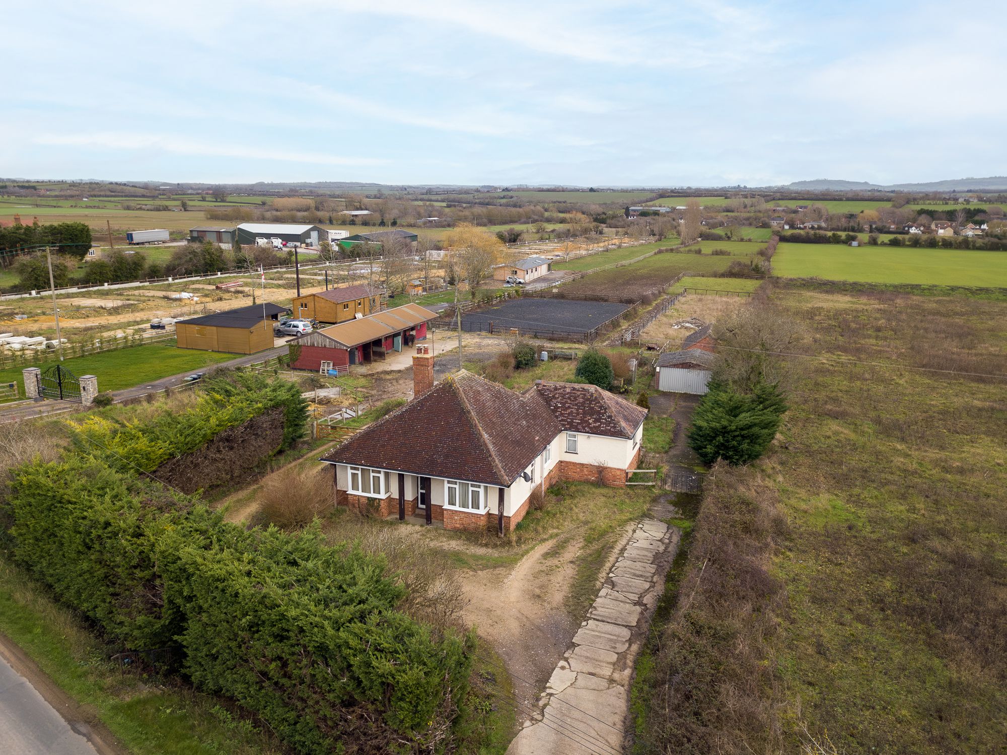 2 bed detached bungalow for sale in Cleeve Road, North Littleton, WR11 12