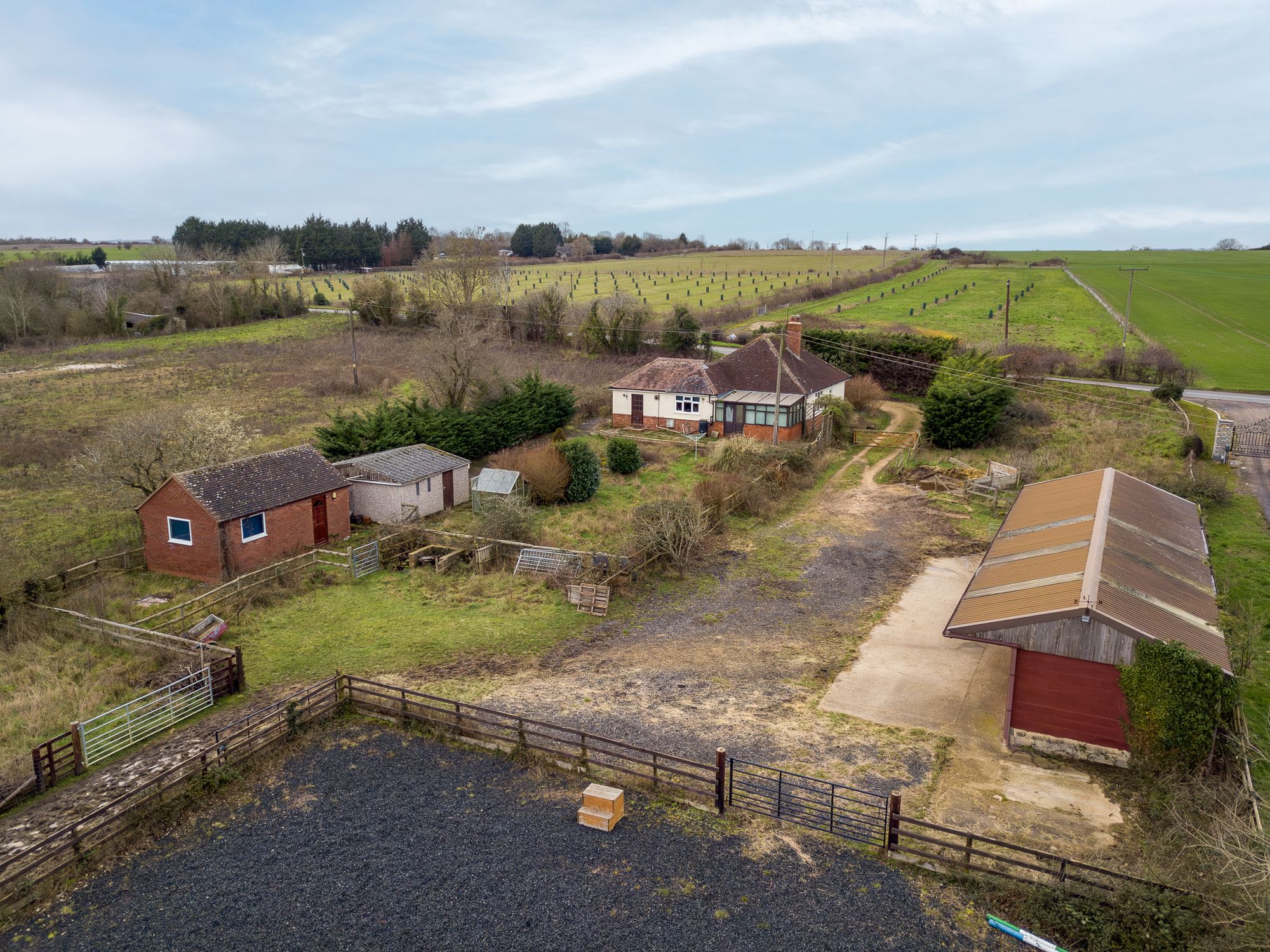 2 bed detached bungalow for sale in Cleeve Road, North Littleton, WR11  - Property Image 16
