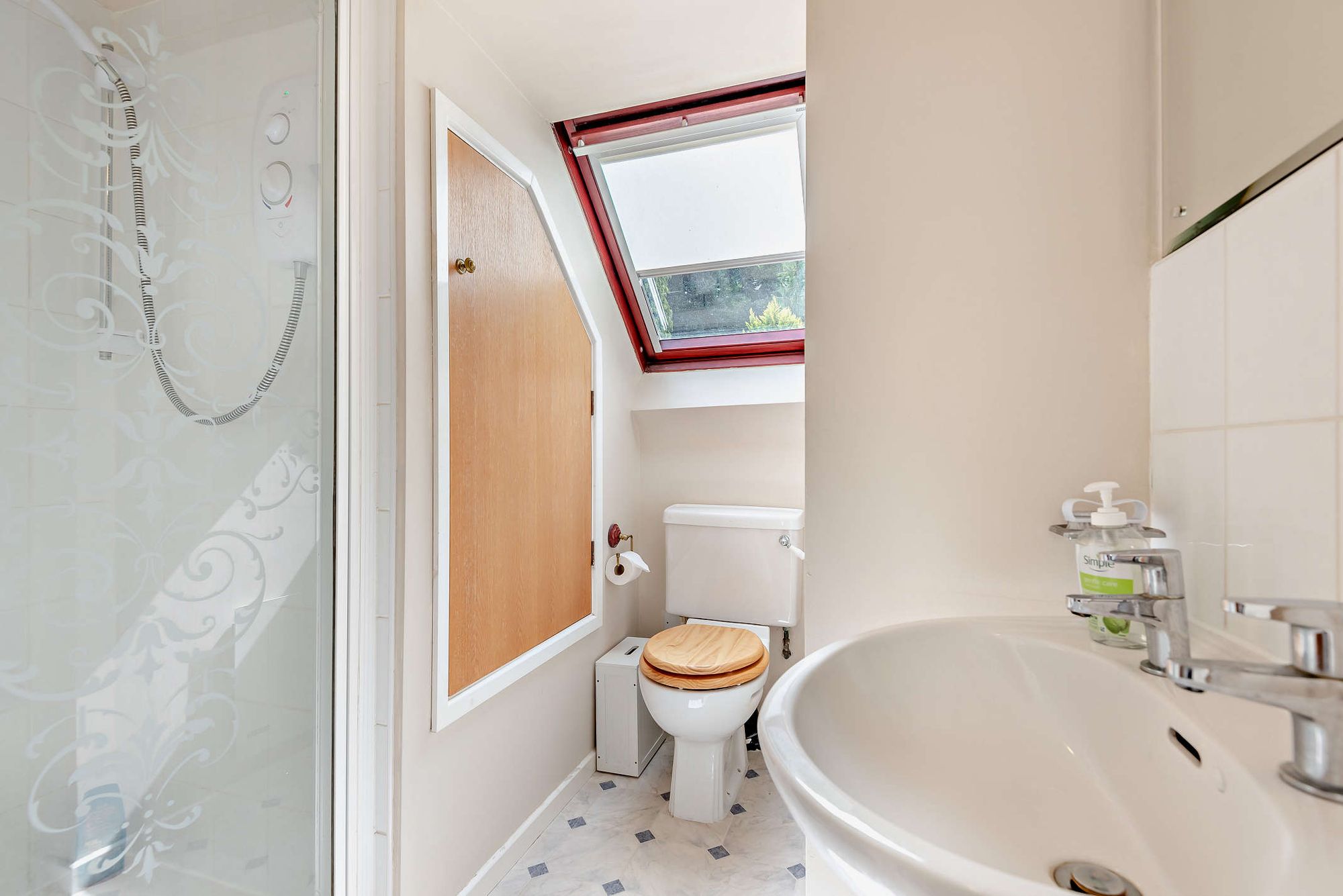 4 bed house for sale in Abberley, Worcester, WR6  - Property Image 14