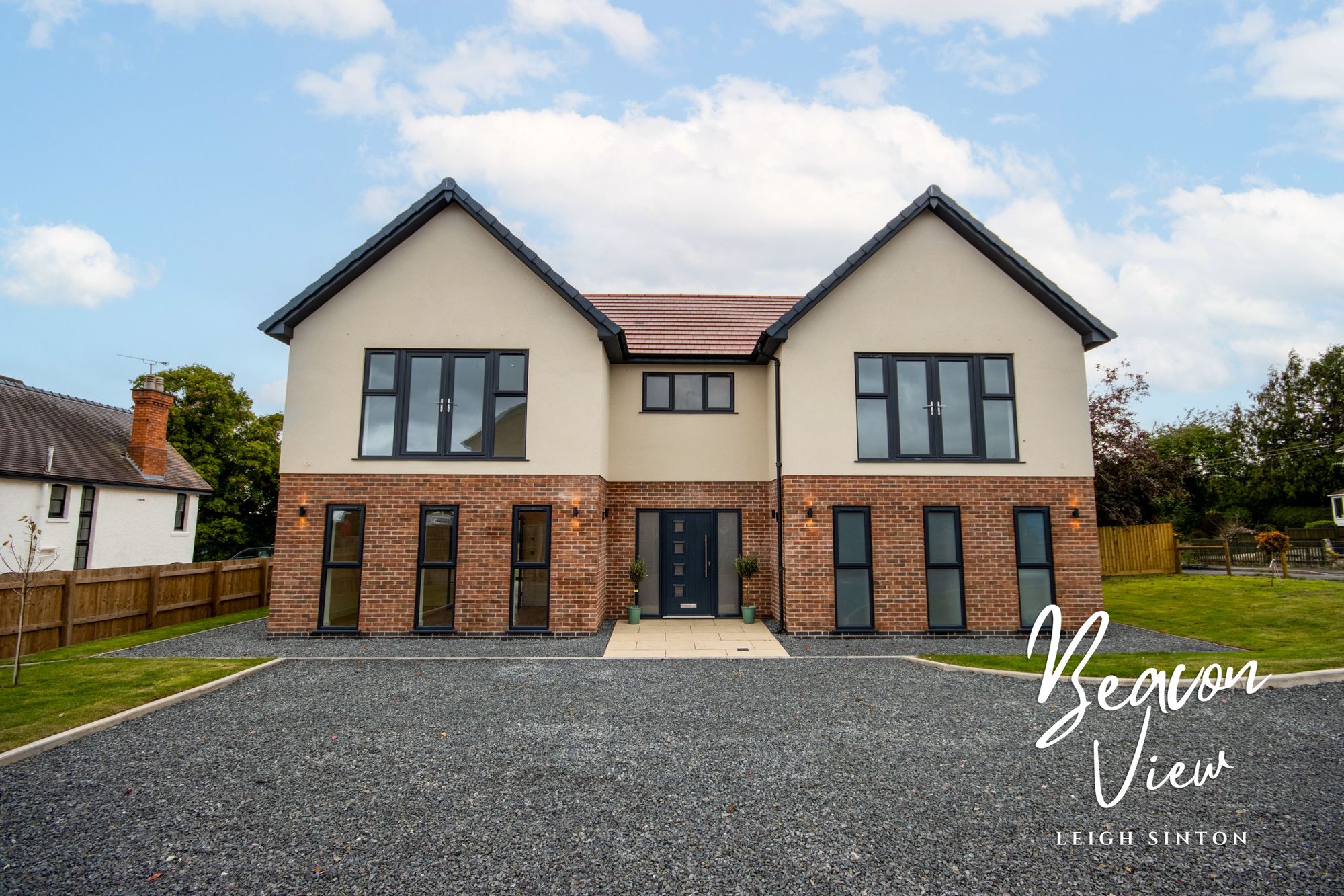 4 bed house for sale in Leigh Sinton, Malvern, WR13  - Property Image 1