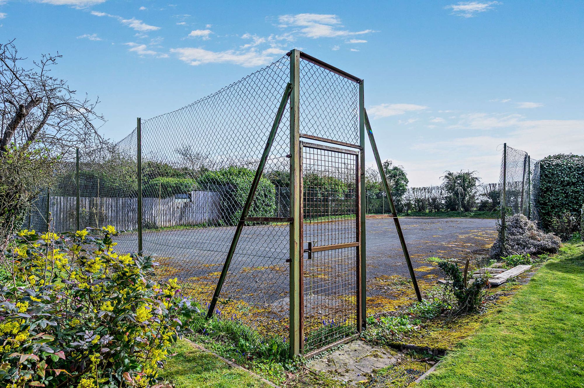 4 bed detached house for sale in Abbots Morton, Worcester, WR7 24