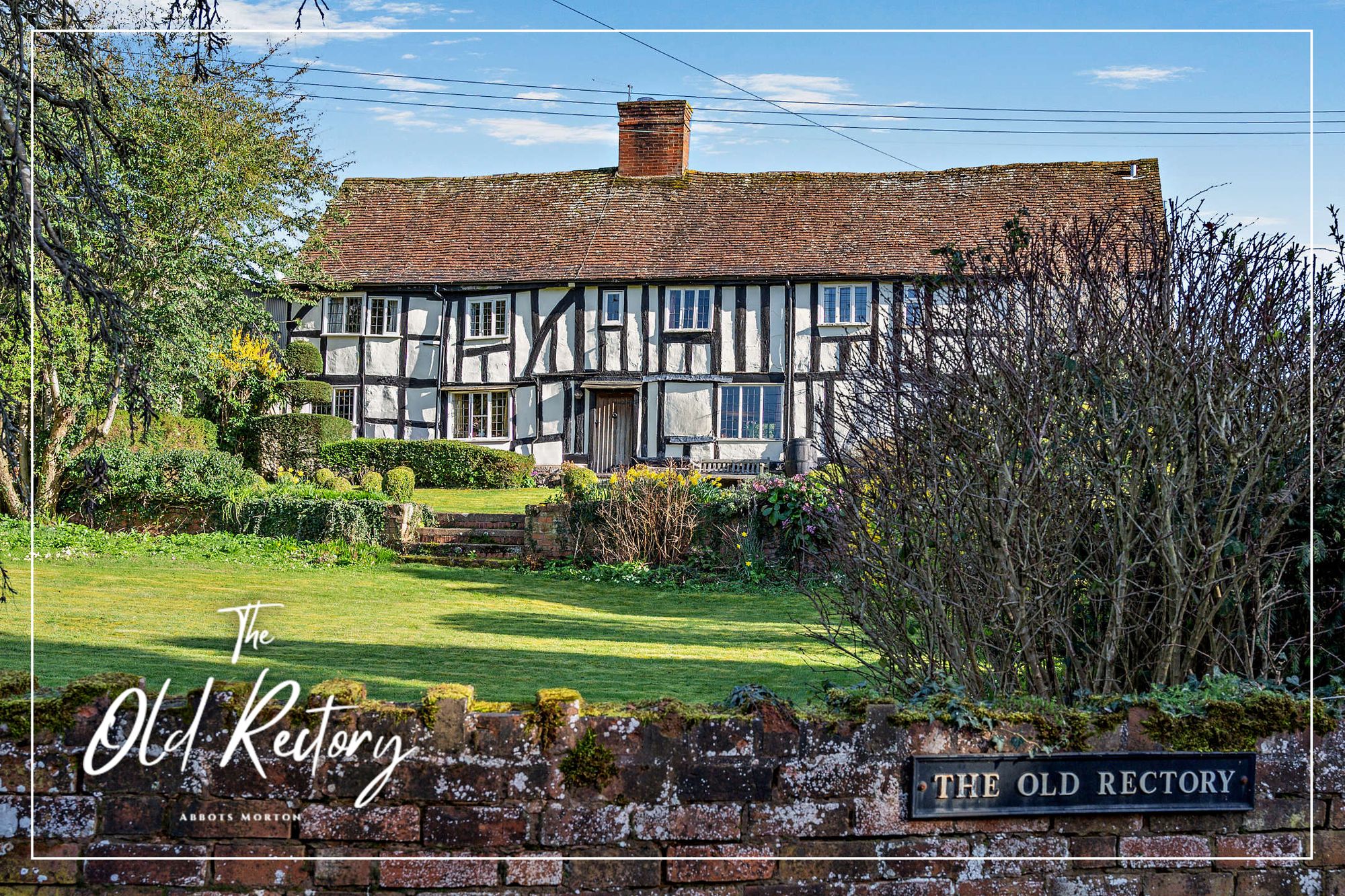 4 bed detached house for sale in Abbots Morton, Worcester, WR7