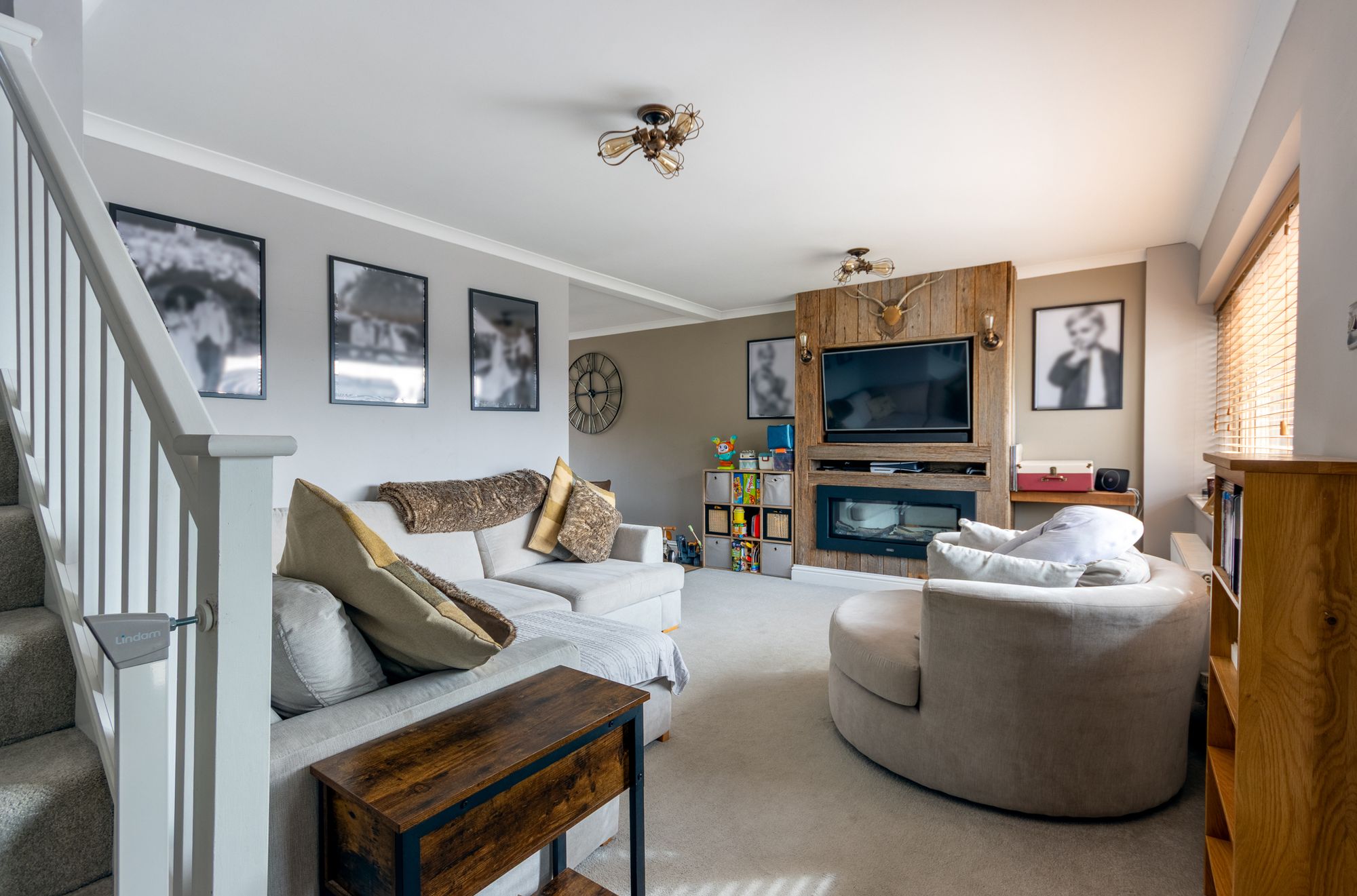 3 bed detached house for sale in Appletree Close, Crowle, WR7  - Property Image 5