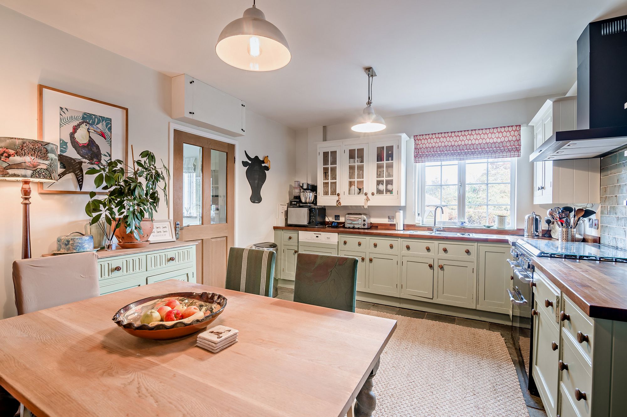 3 bed cottage for sale in Church Hill, Kinver, DY7  - Property Image 3