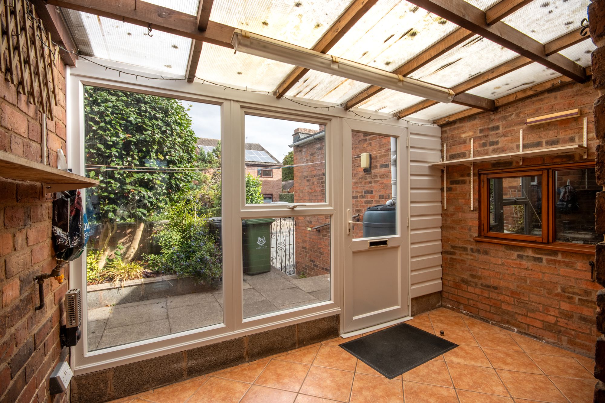 3 bed detached house for sale in Happy Land North, Worcester, WR2  - Property Image 11