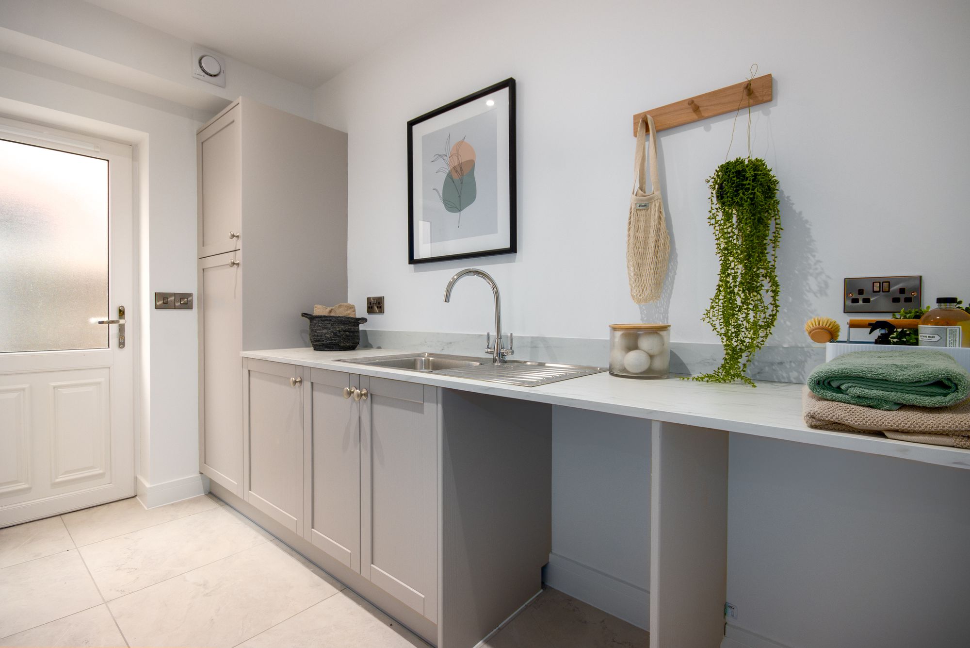 4 bed detached house for sale in Kent Road, Halesowen, B62  - Property Image 12