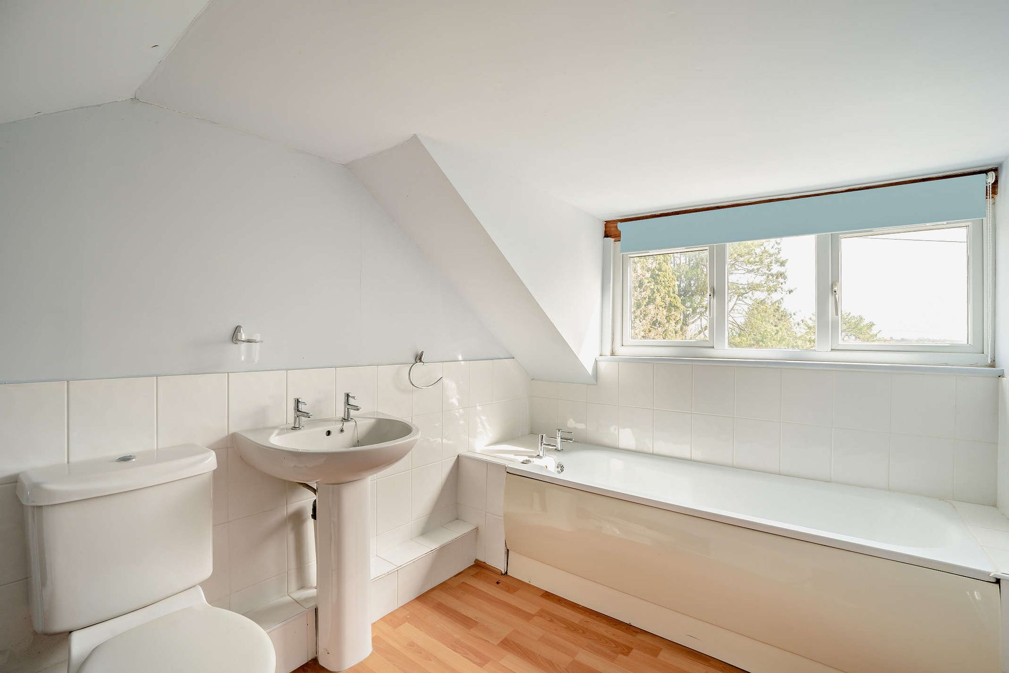 3 bed detached bungalow for sale in Goodiers Lane, Twyning, GL20  - Property Image 14