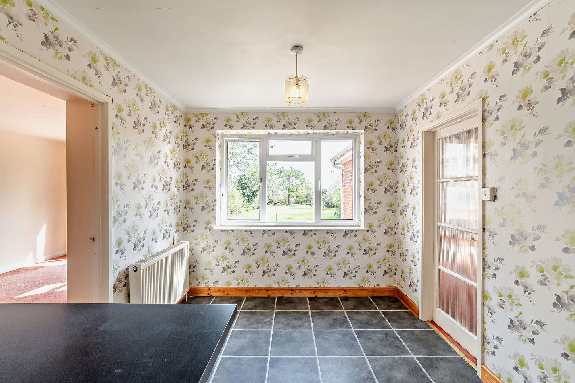 3 bed detached bungalow for sale in Goodiers Lane, Twyning, GL20  - Property Image 8