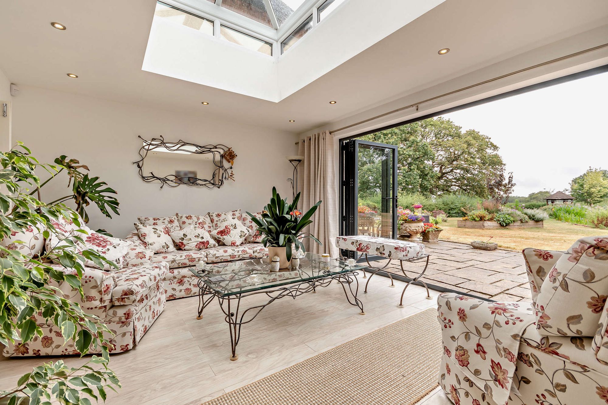 4 bed detached house for sale in Six Ashes, Bridgnorth, WV15  - Property Image 16